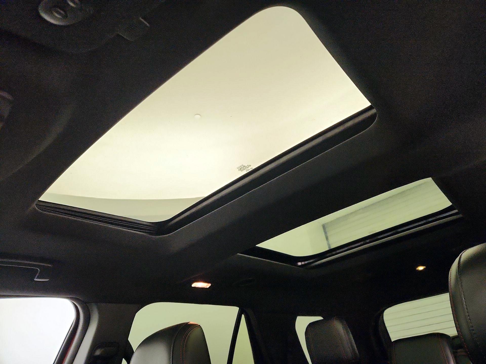 Thumbnail: 2016 Ford Explorer - 19