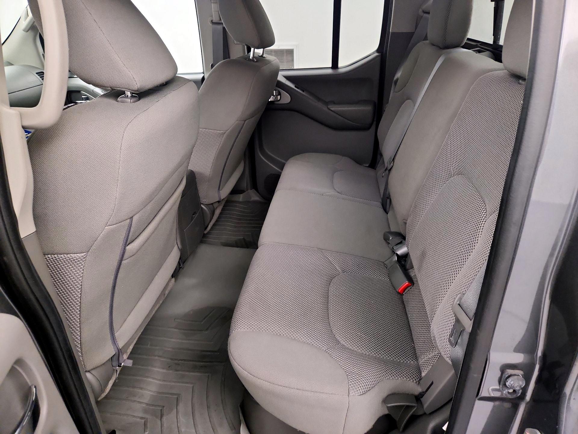 Thumbnail: 2019 Nissan Frontier - 18
