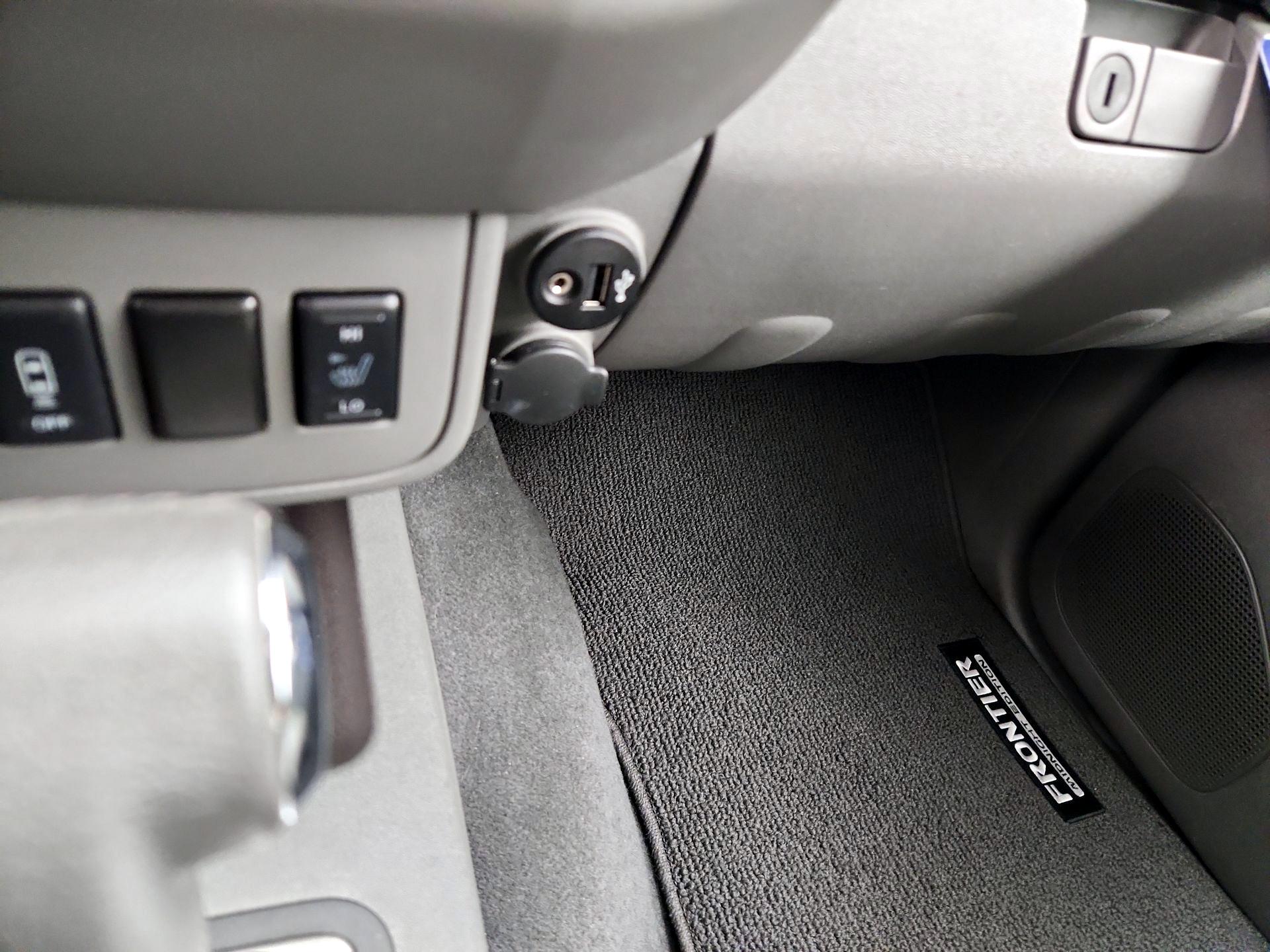 Thumbnail: 2019 Nissan Frontier - 17