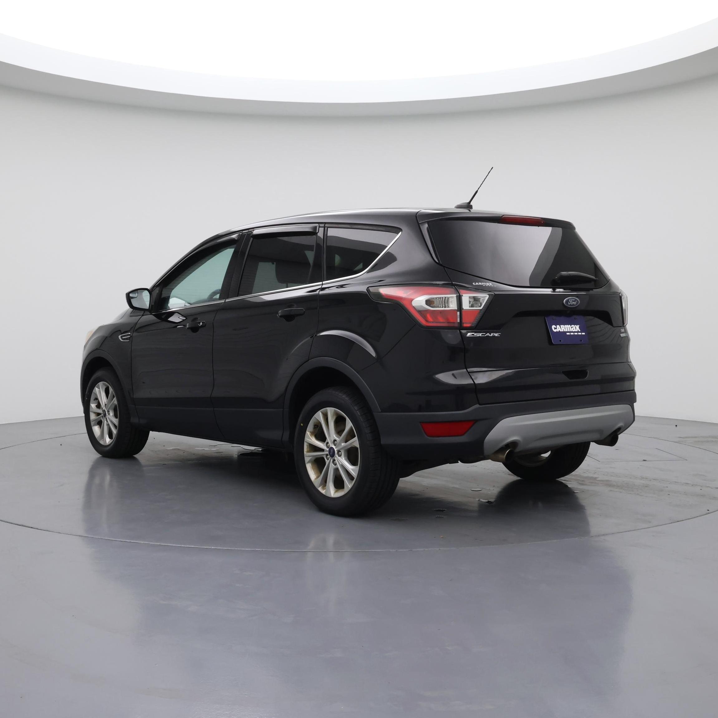 Thumbnail: 2017 Ford Escape - 2