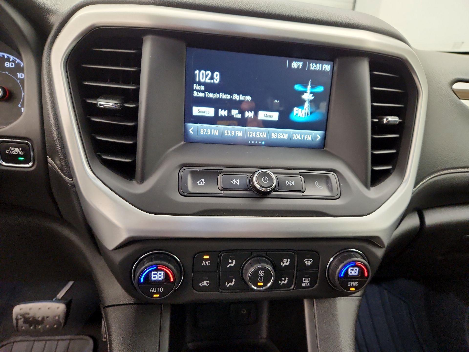 Thumbnail: 2019 GMC Acadia - 16