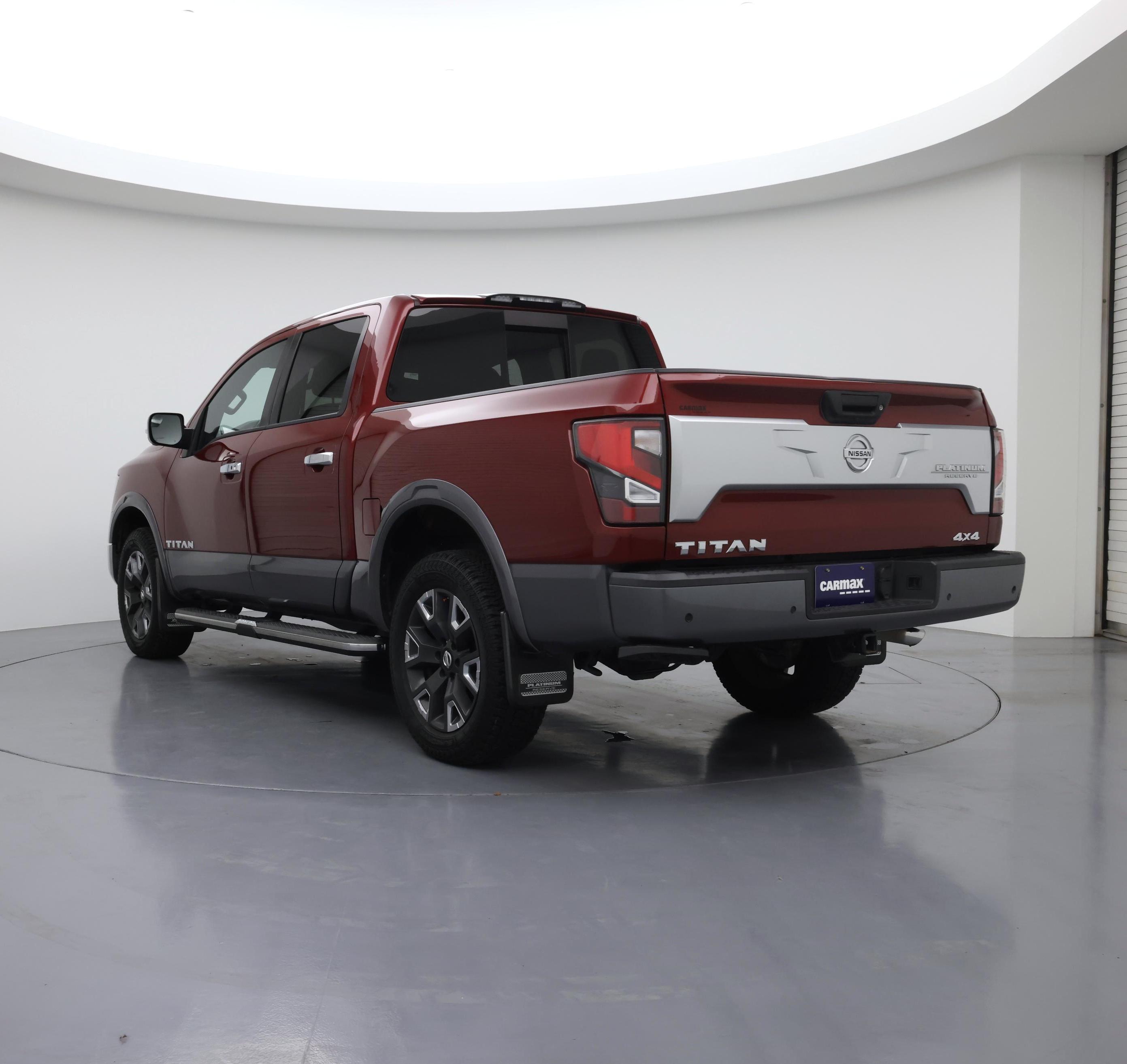 Thumbnail: 2021 Nissan Titan - 2