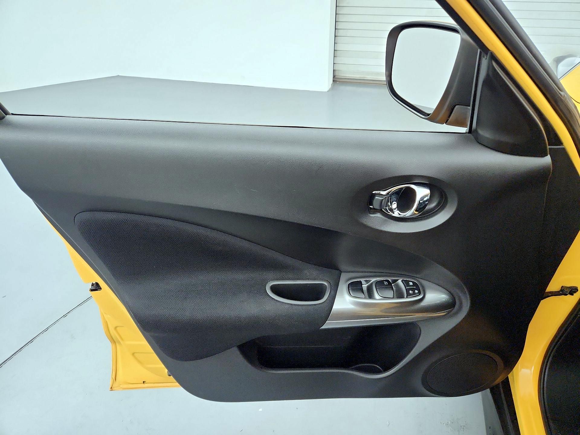 Thumbnail: 2016 Nissan Juke - 12