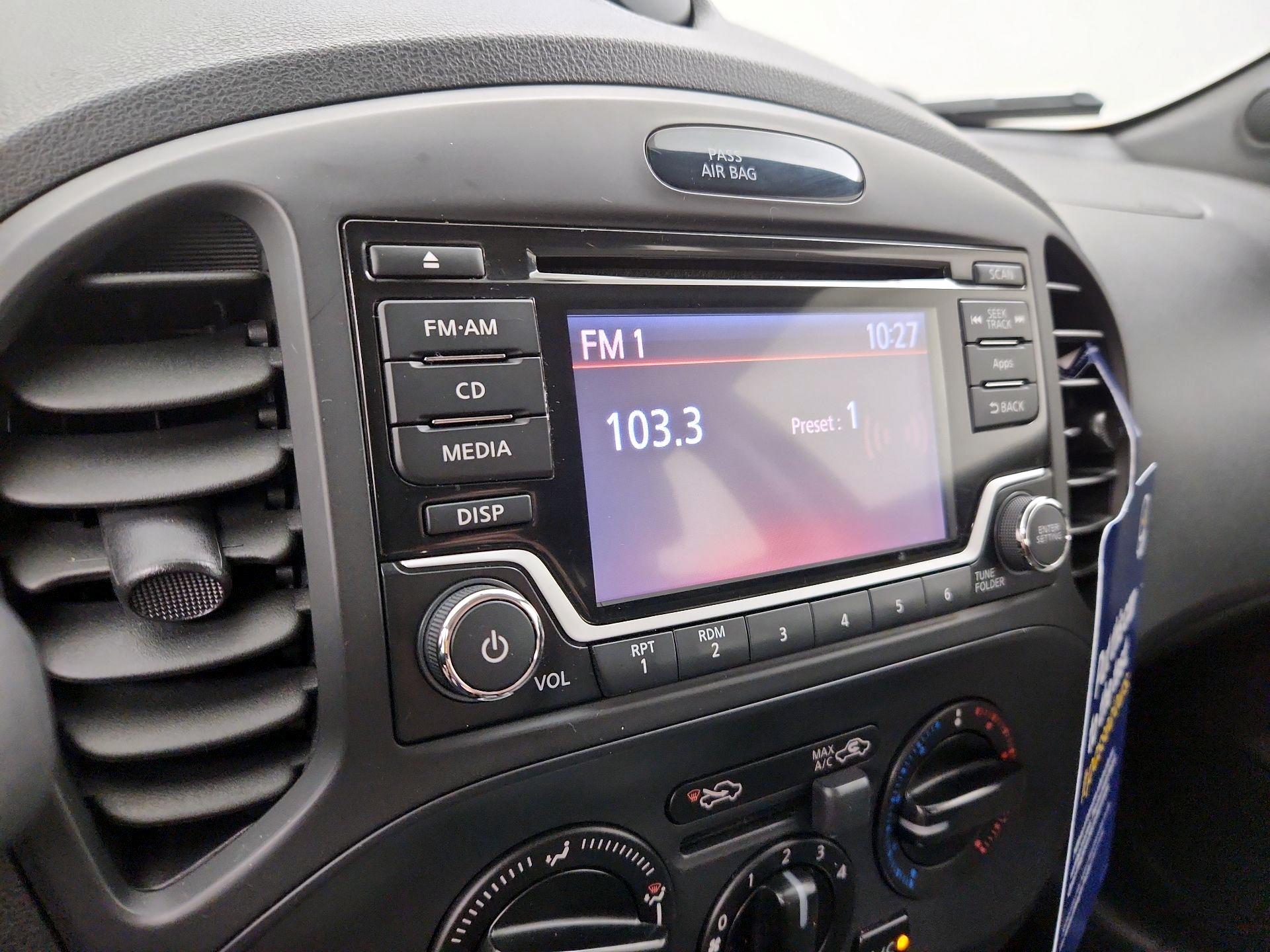 Thumbnail: 2016 Nissan Juke - 15
