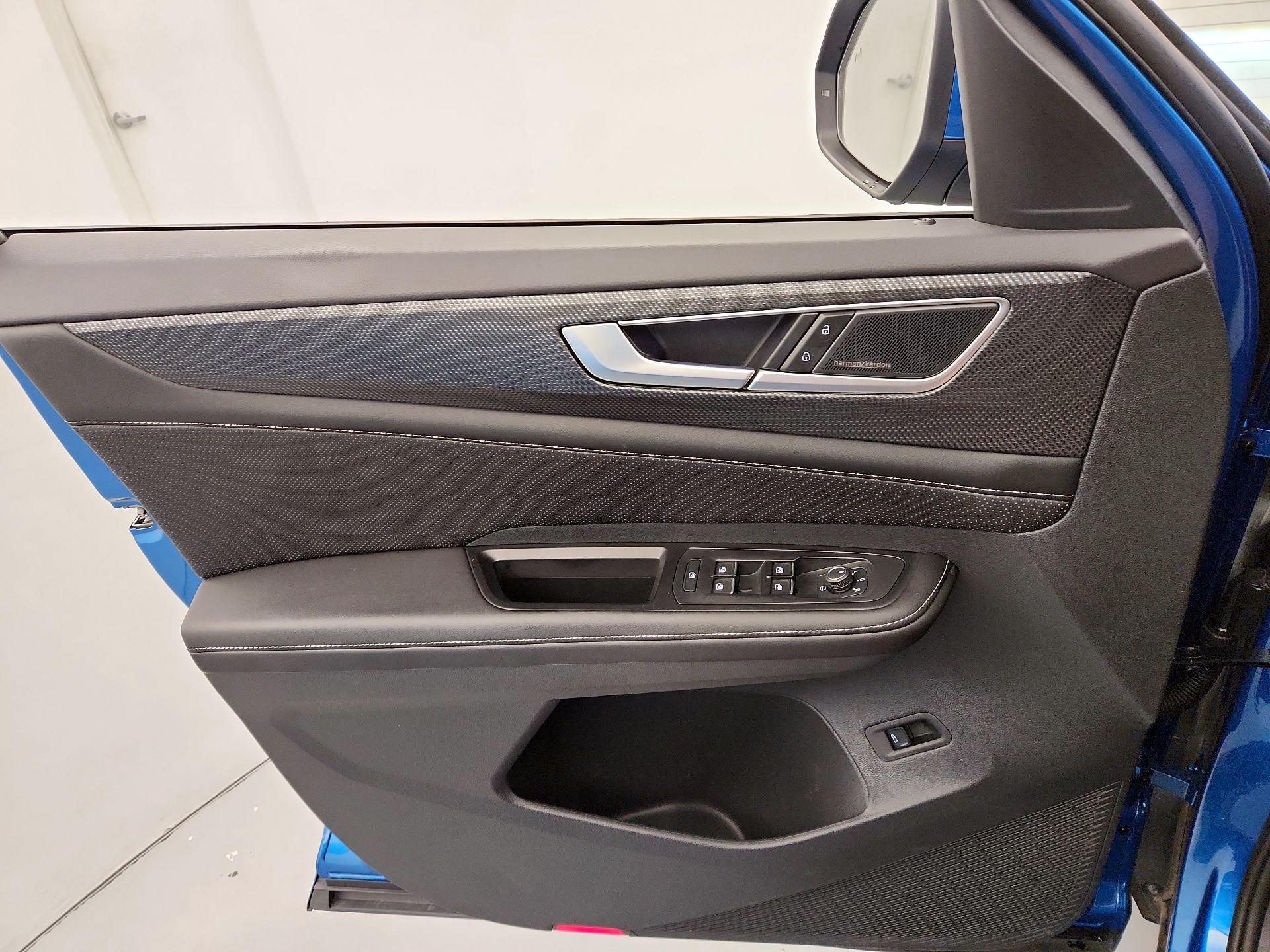 Thumbnail: 2024 Volkswagen Atlas - 12