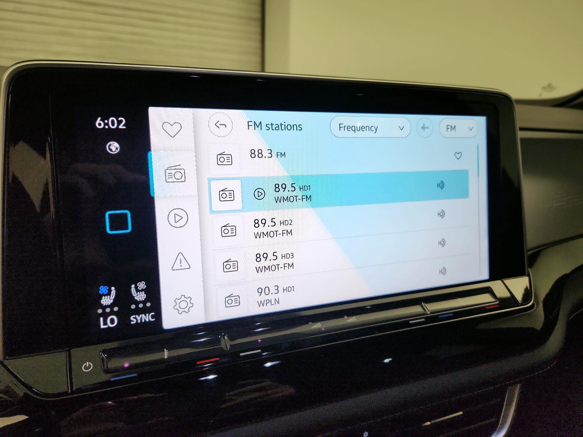 Thumbnail: 2024 Volkswagen Atlas - 15