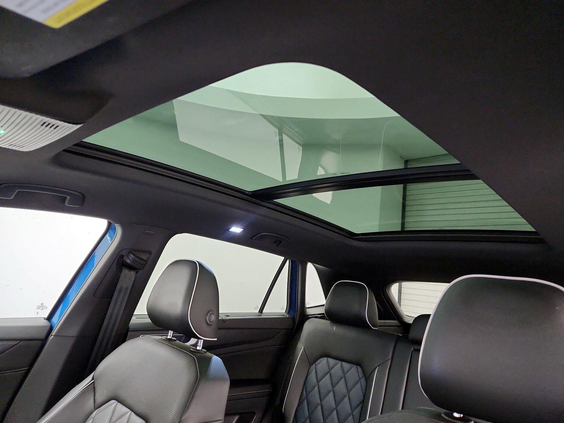 Thumbnail: 2024 Volkswagen Atlas - 19