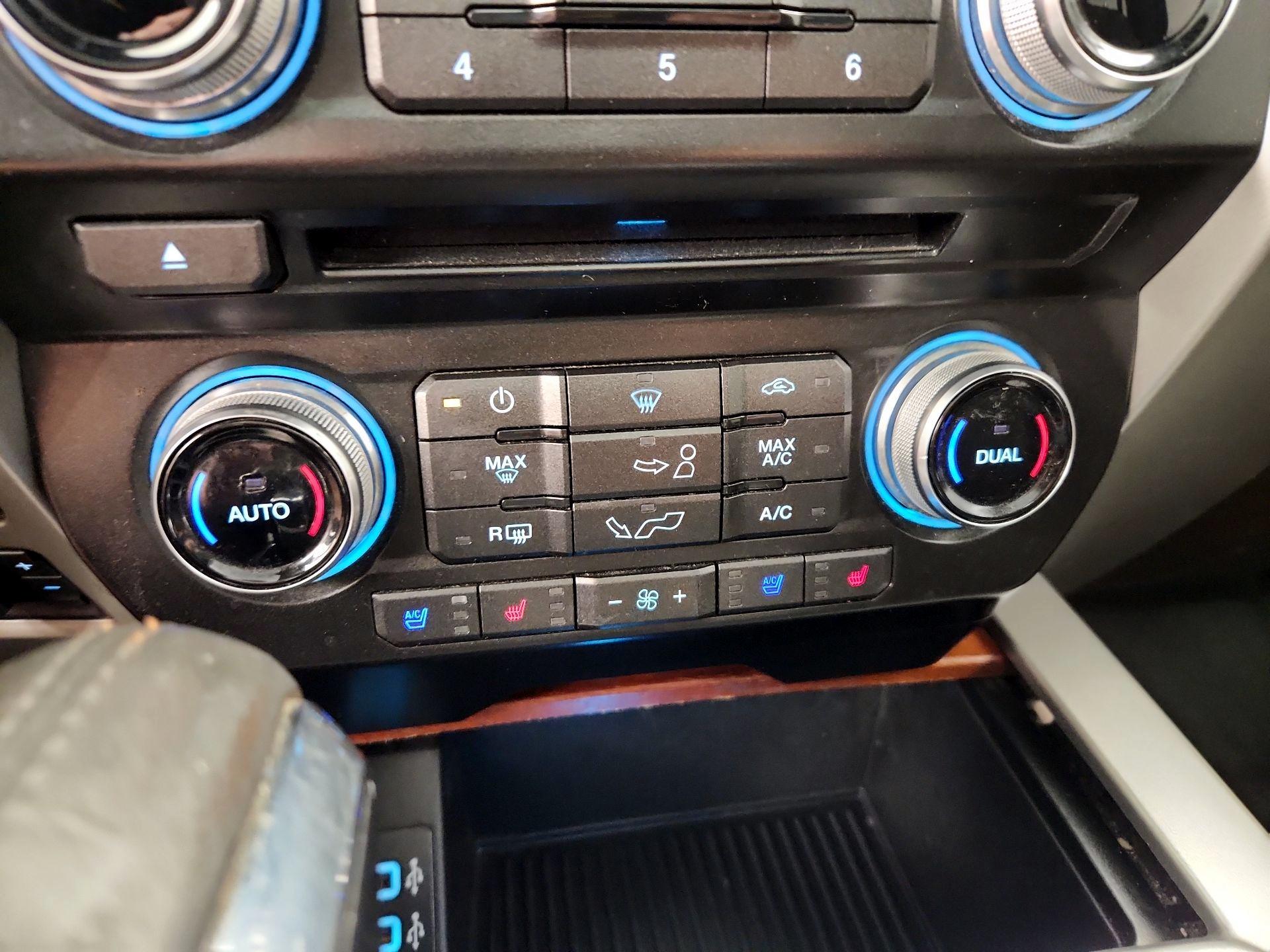 Thumbnail: 2017 Ford F-150 - 16