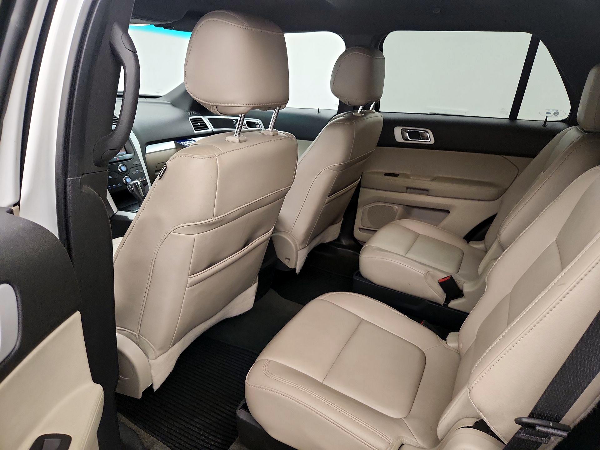 Thumbnail: 2014 Ford Explorer - 19