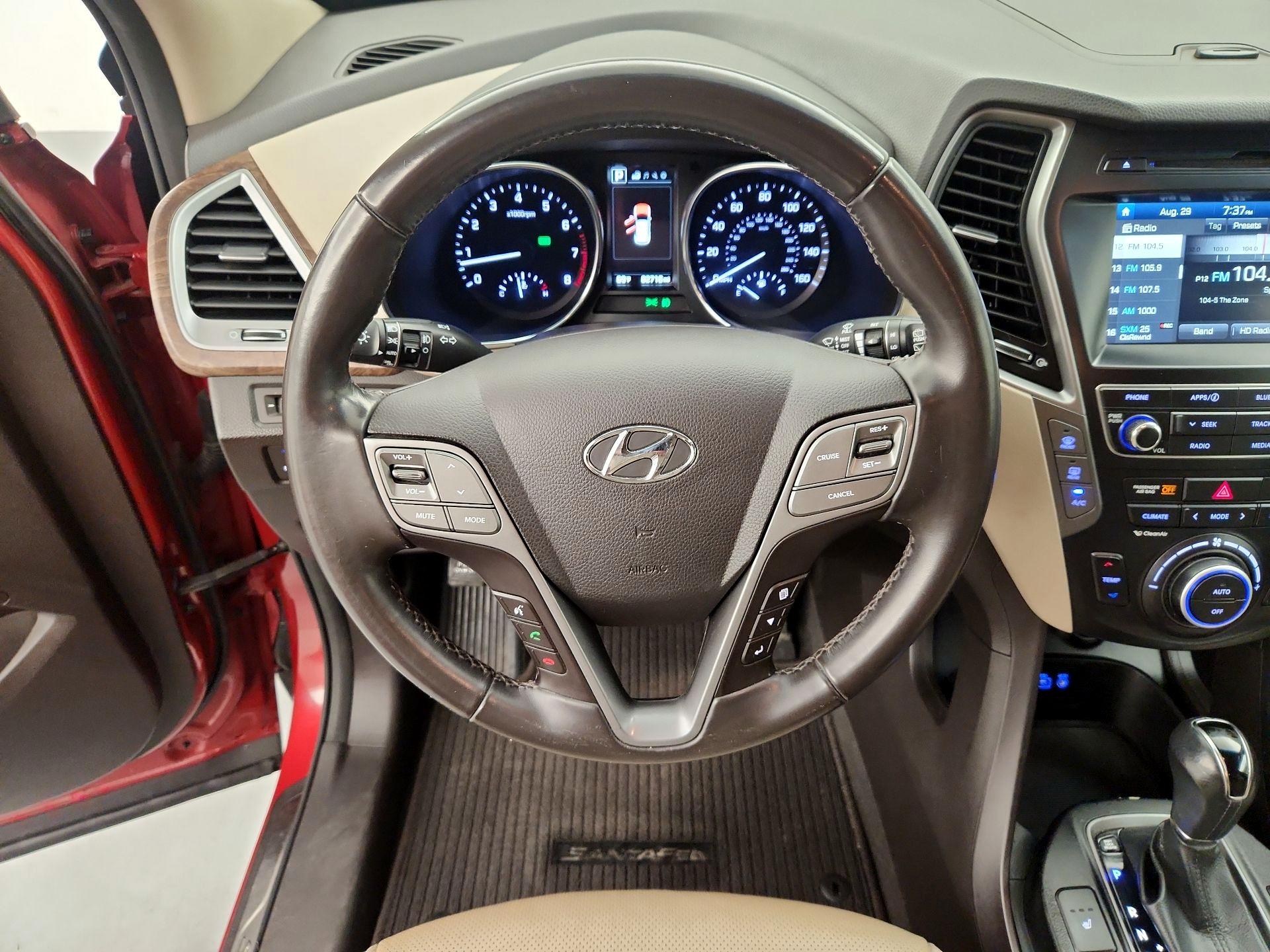 Thumbnail: 2017 Hyundai Santa Fe - 10