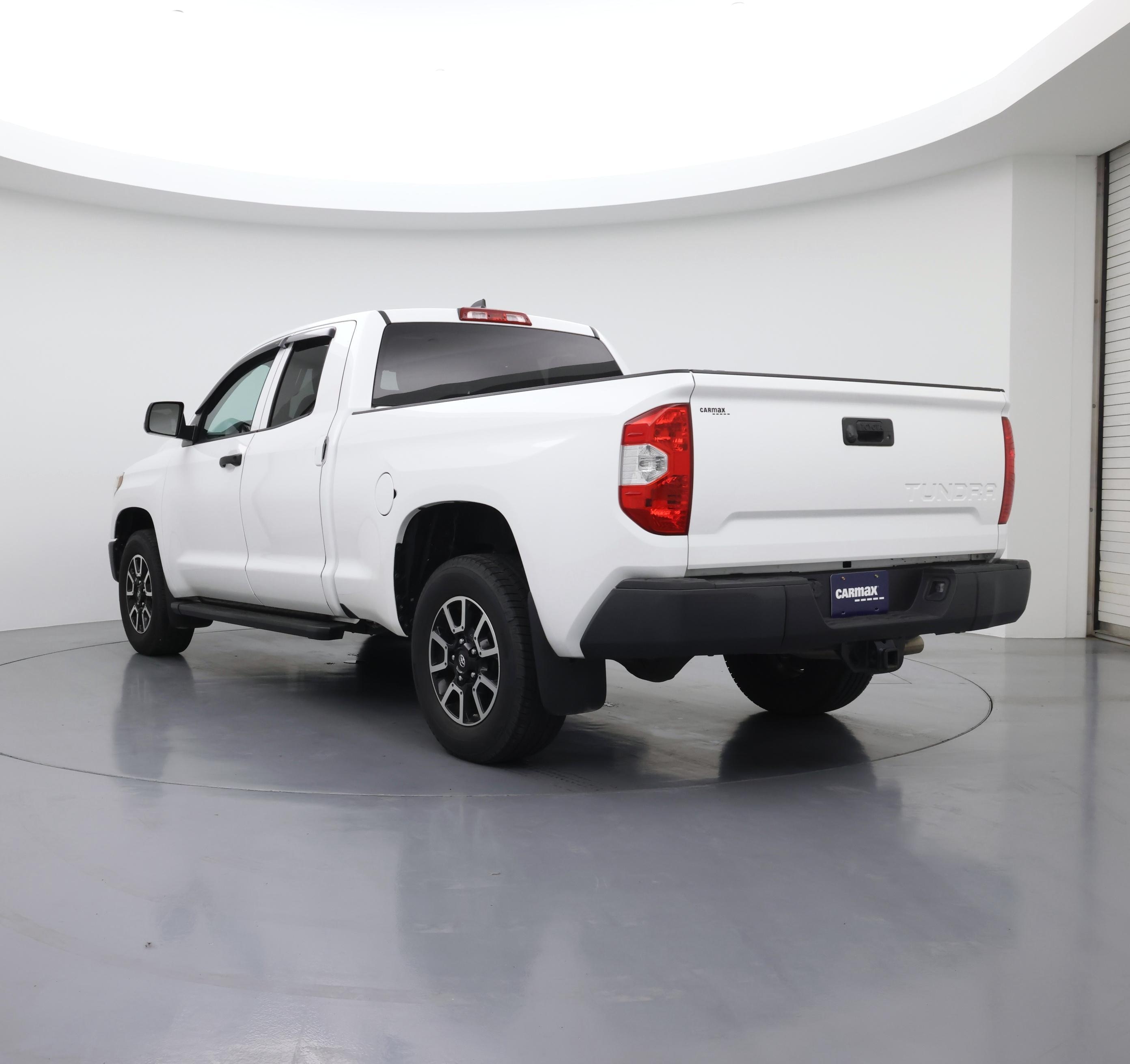 Thumbnail: 2020 Toyota Tundra - 2
