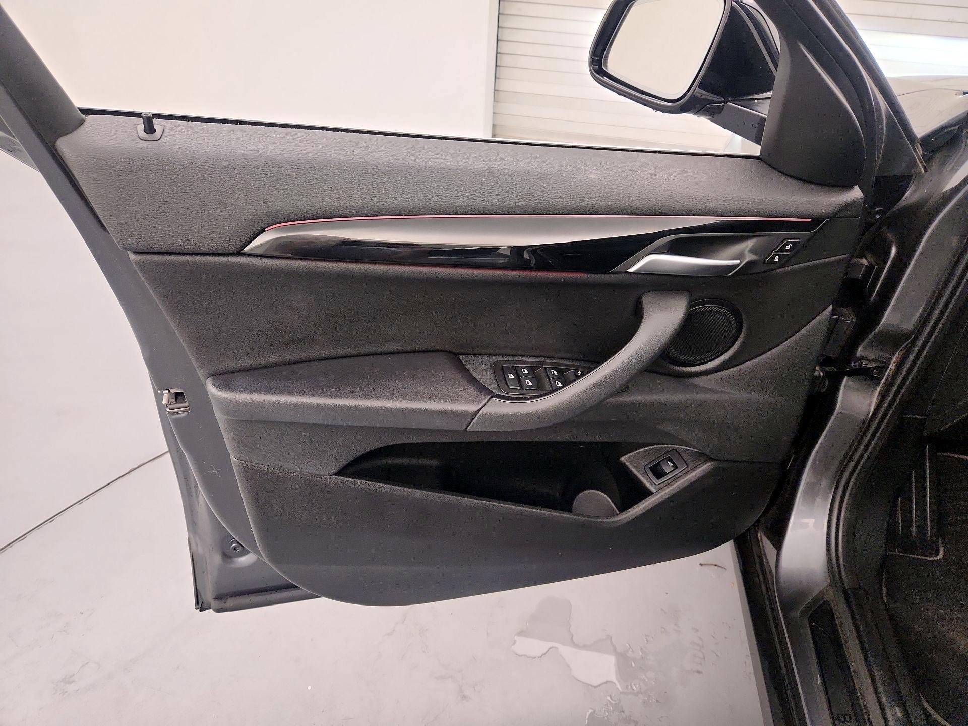 Thumbnail: 2019 BMW X2 - 12