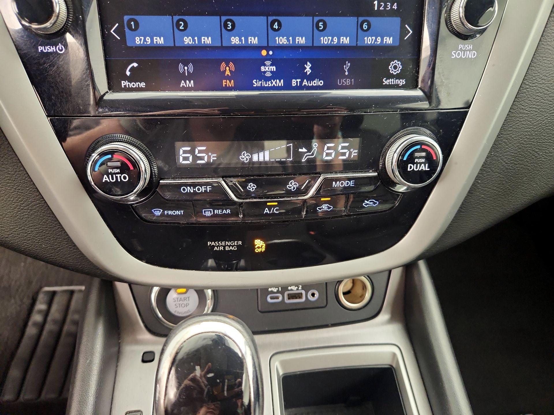 Thumbnail: 2020 Nissan Murano - 17