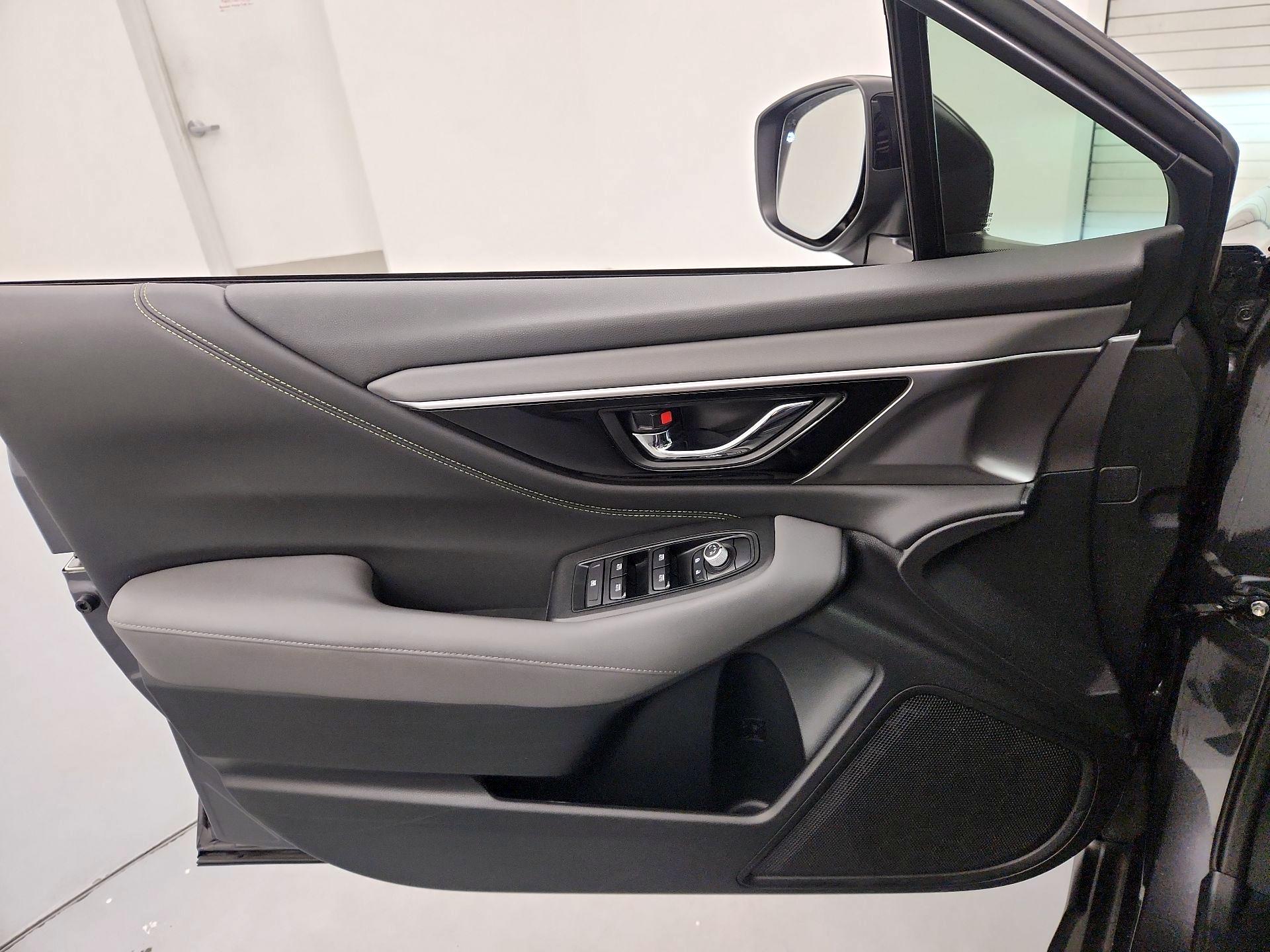 Thumbnail: 2022 Subaru Outback - 12