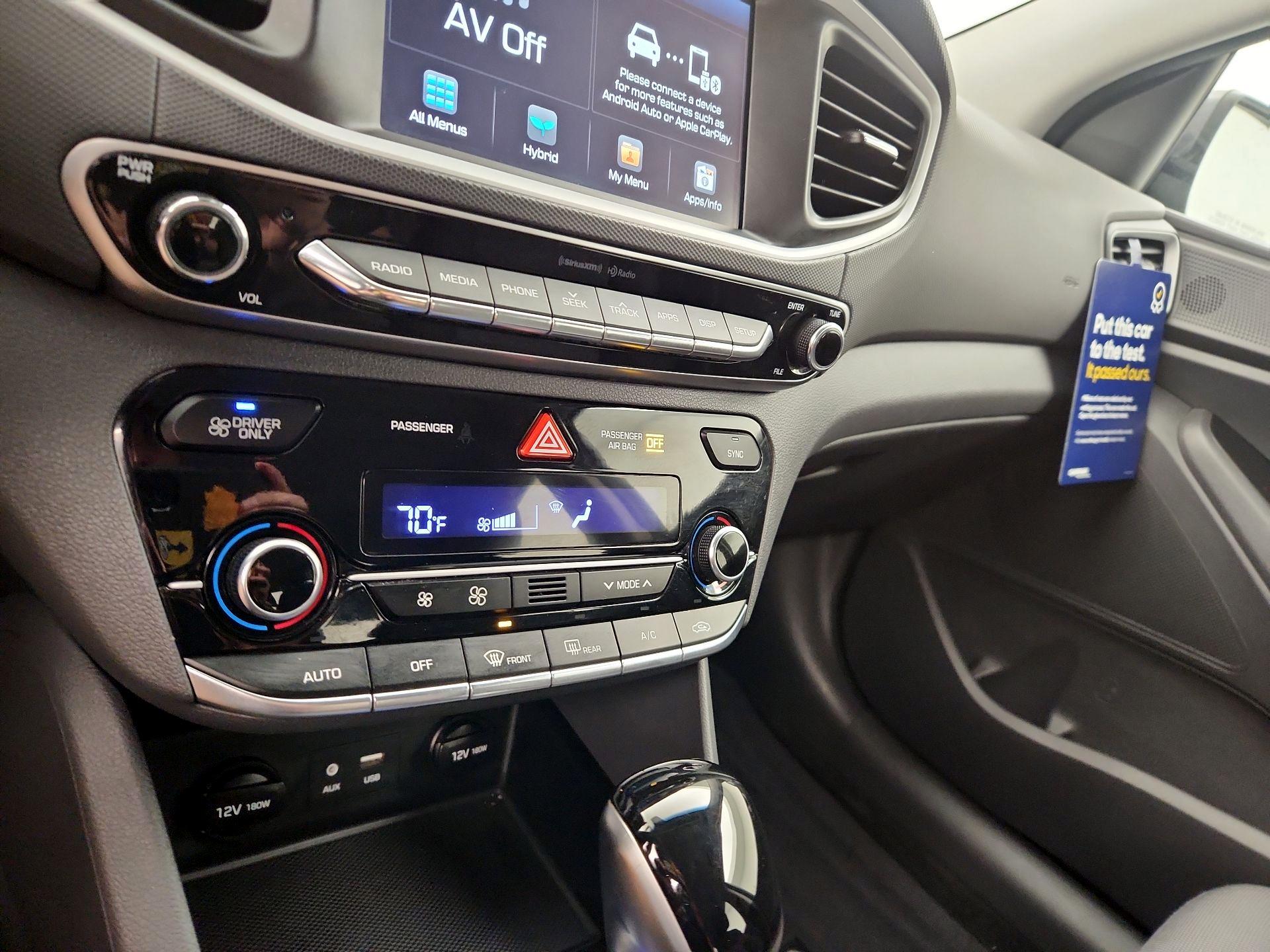Thumbnail: 2019 Hyundai Ioniq - 16