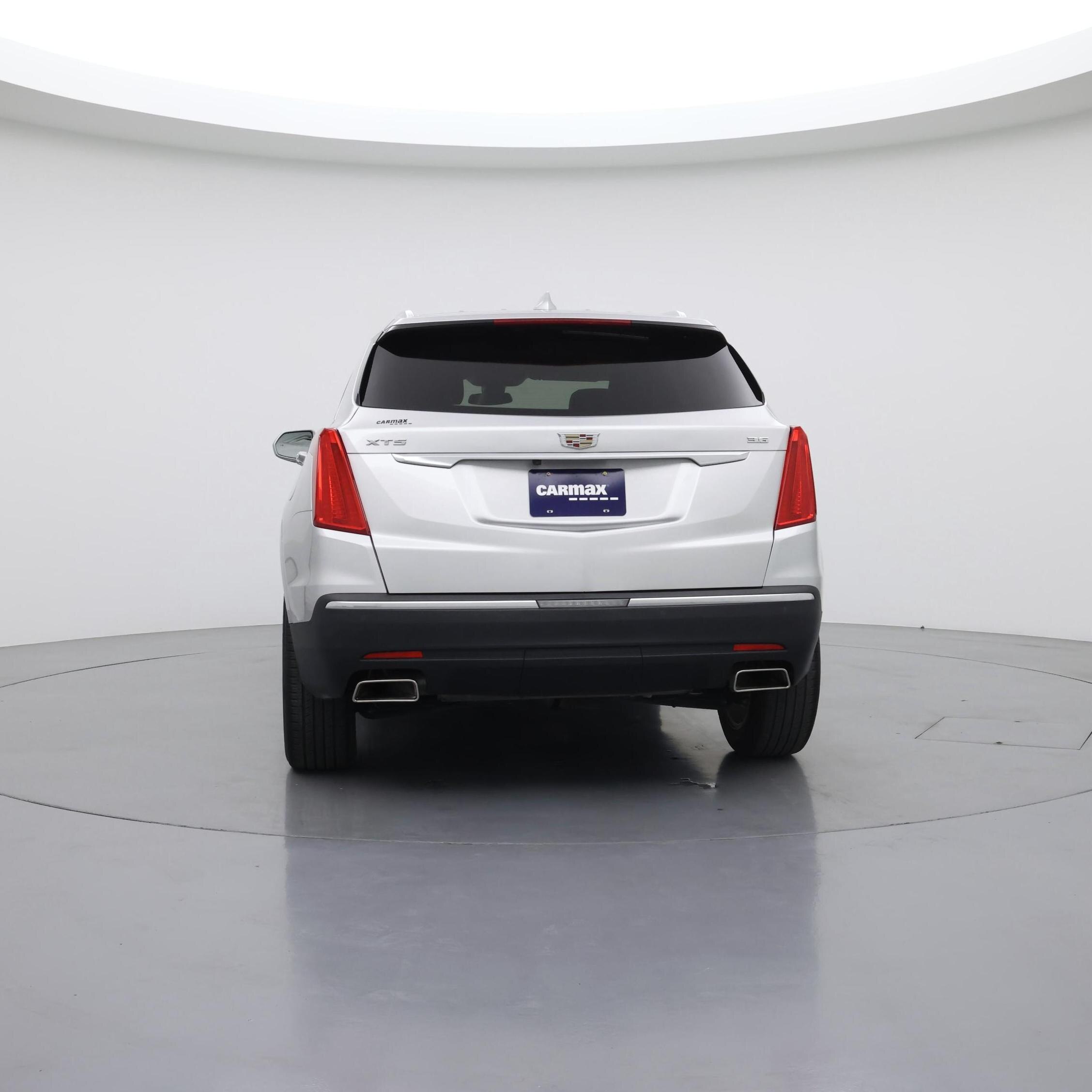 Thumbnail: 2019 Cadillac XT5 - 6