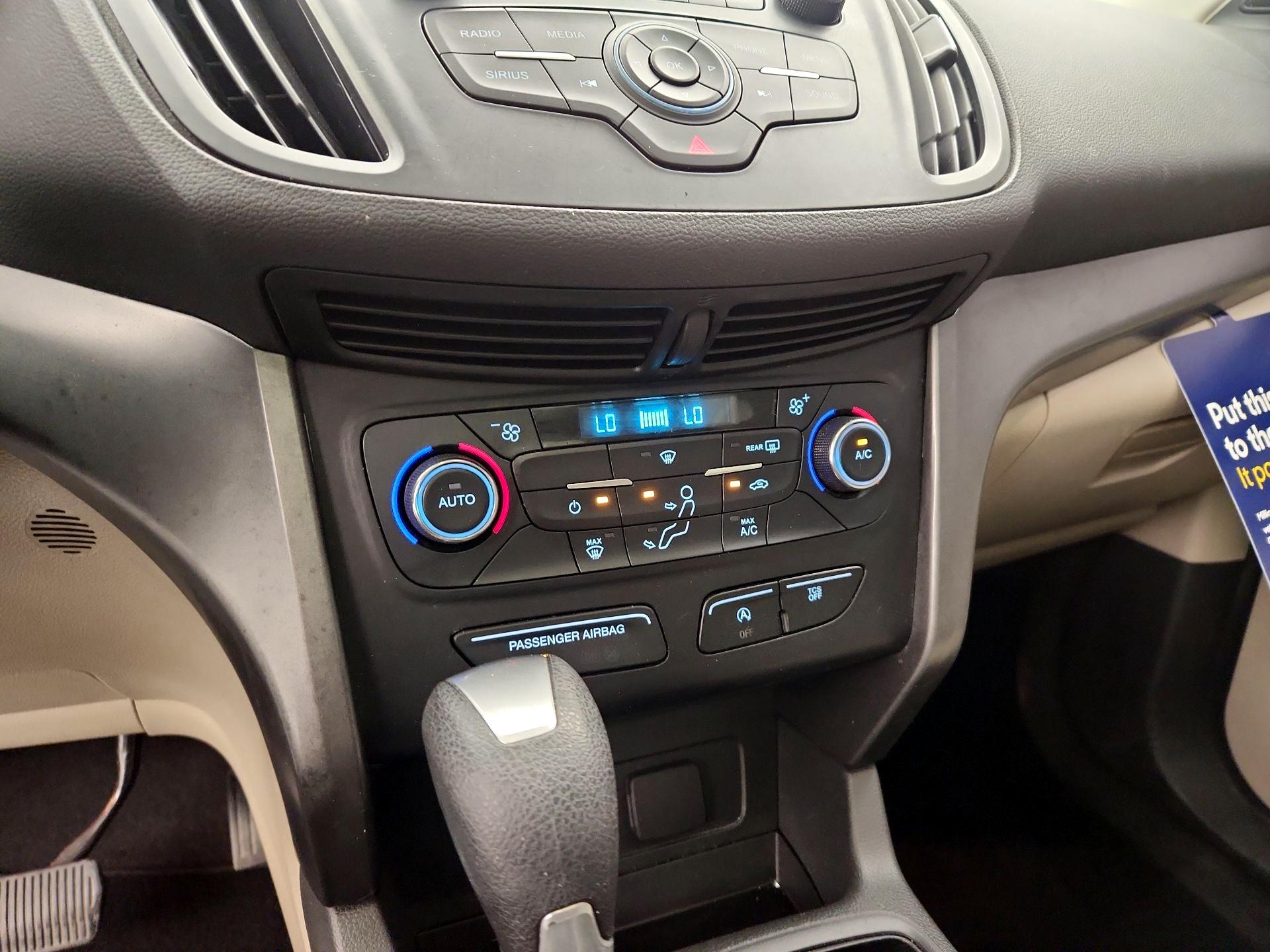 Thumbnail: 2017 Ford Escape - 14