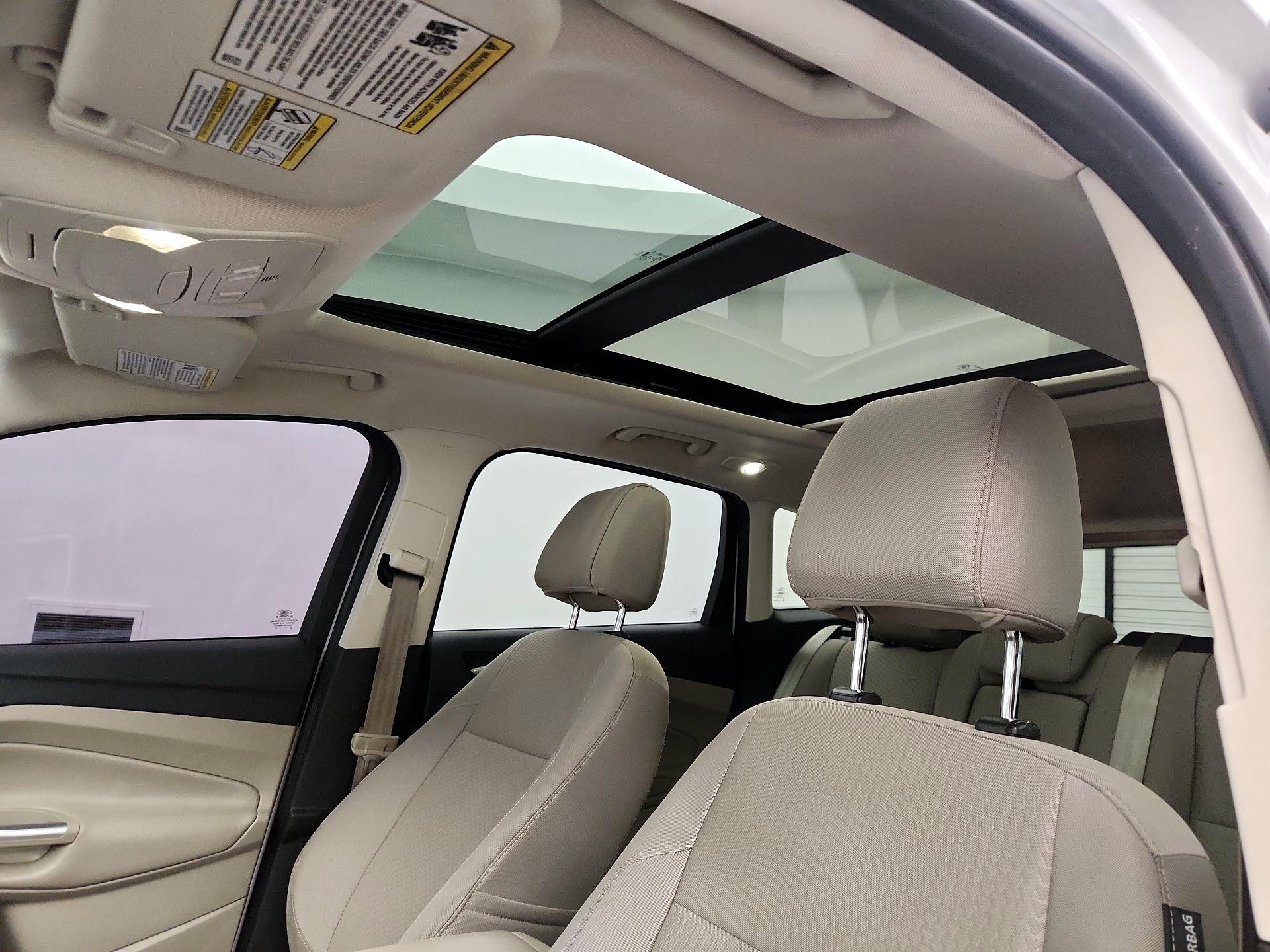 Thumbnail: 2017 Ford Escape - 17