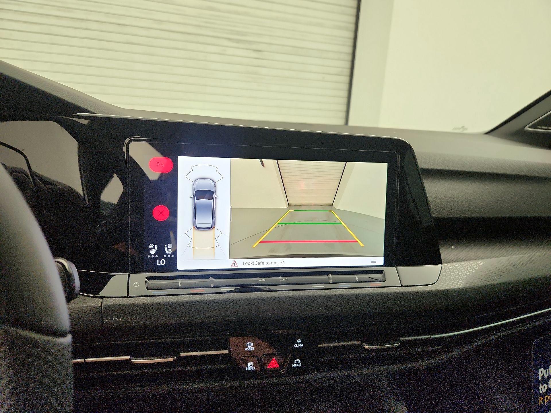 Thumbnail: 2022 Volkswagen Golf - 14