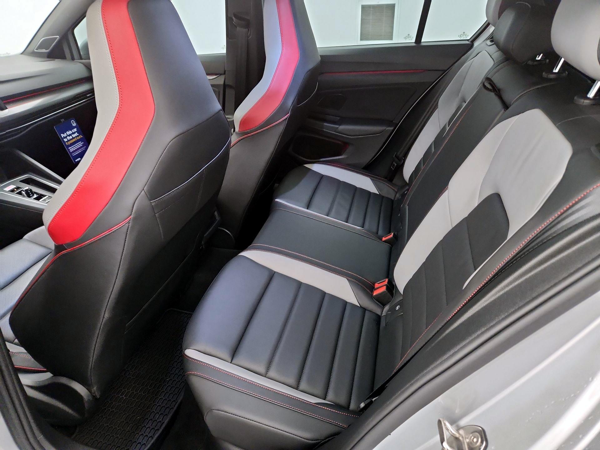 Thumbnail: 2022 Volkswagen Golf - 18