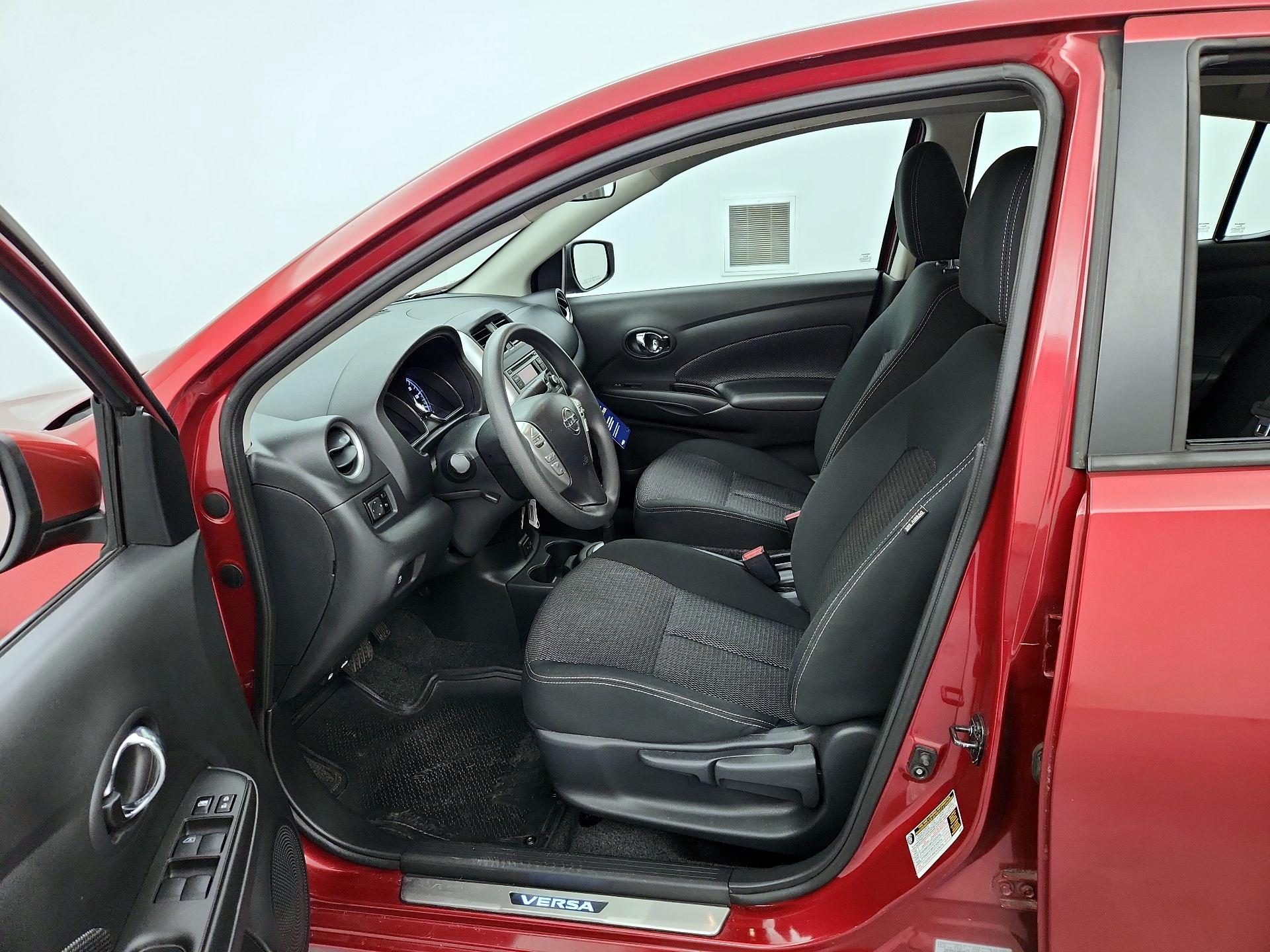 Thumbnail: 2017 Nissan Versa - 11