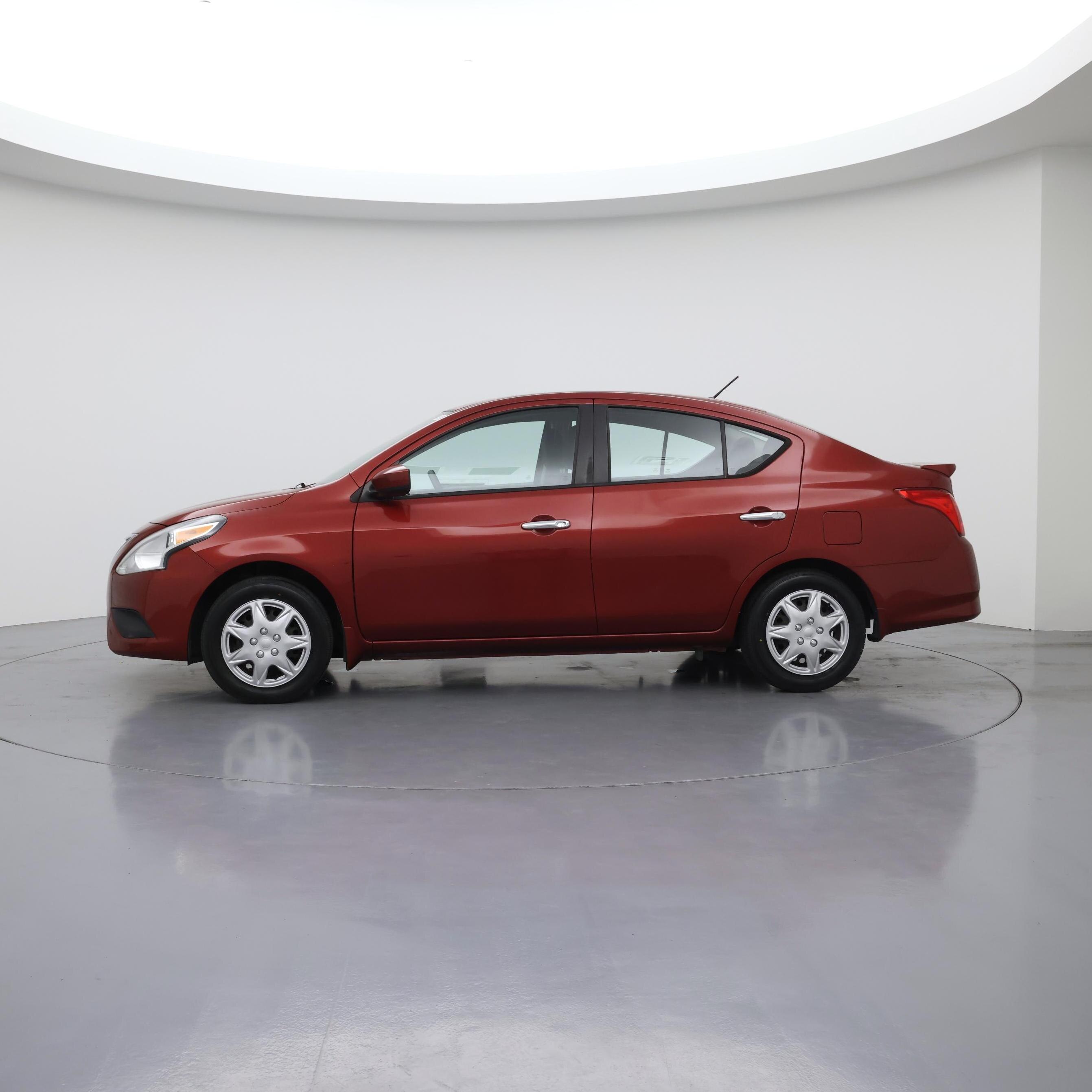 Thumbnail: 2017 Nissan Versa - 3