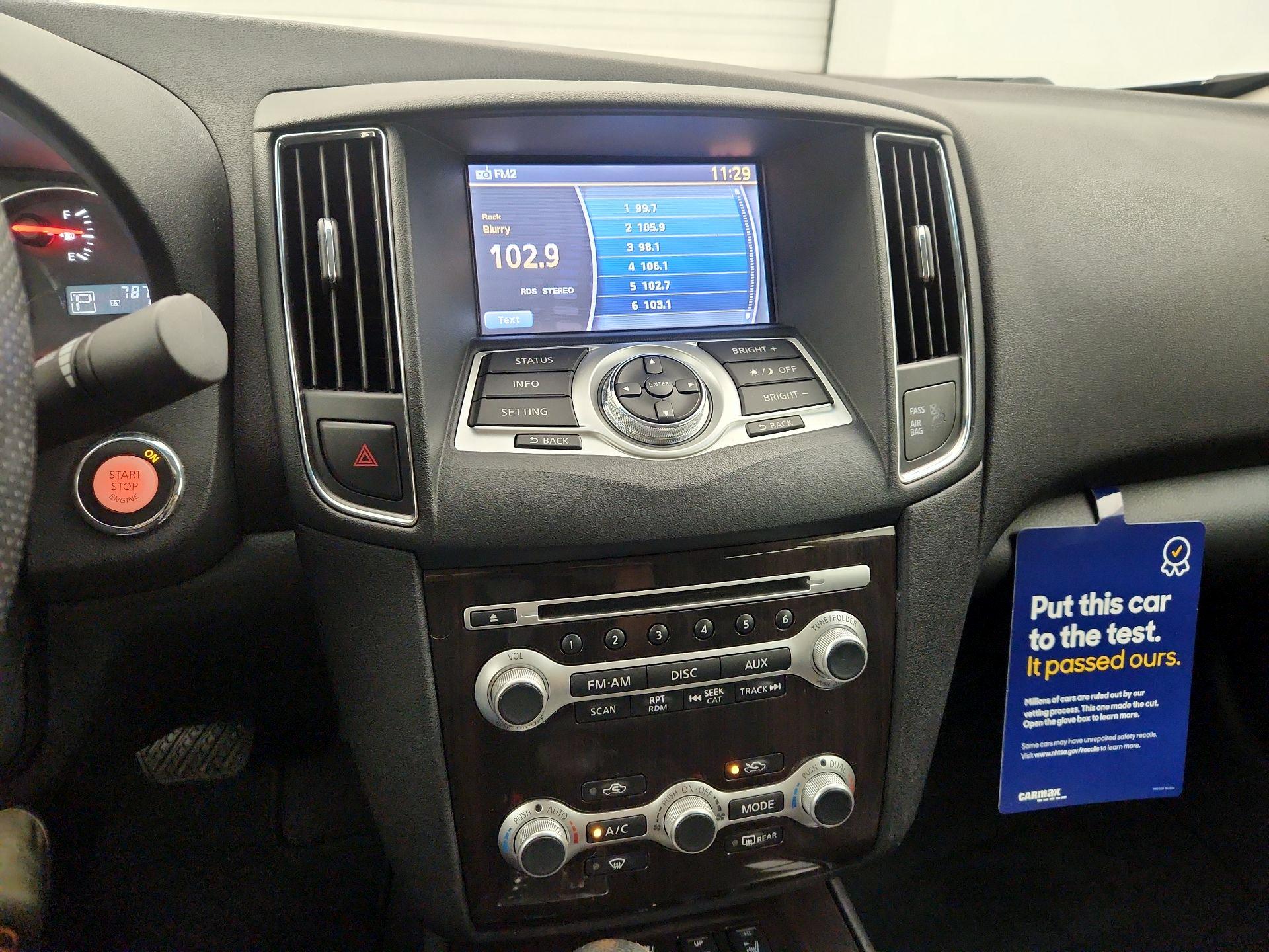 Thumbnail: 2014 Nissan Maxima - 15