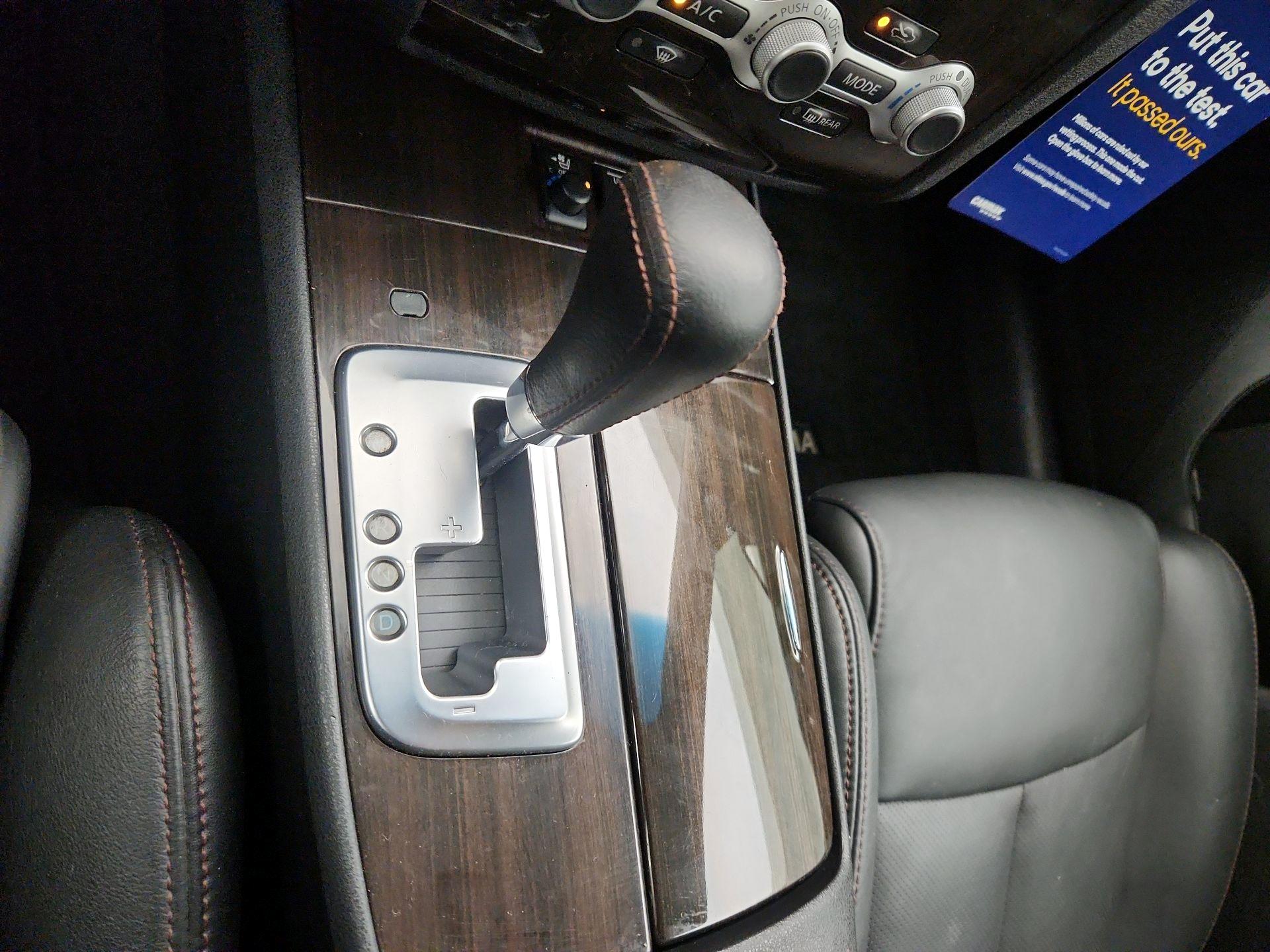 Thumbnail: 2014 Nissan Maxima - 17