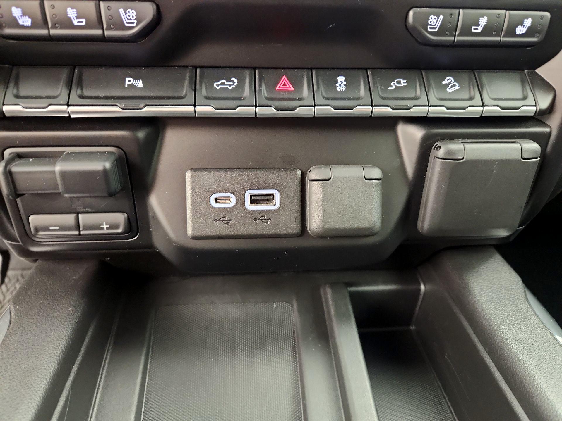 Thumbnail: 2021 GMC Sierra 1500 - 19