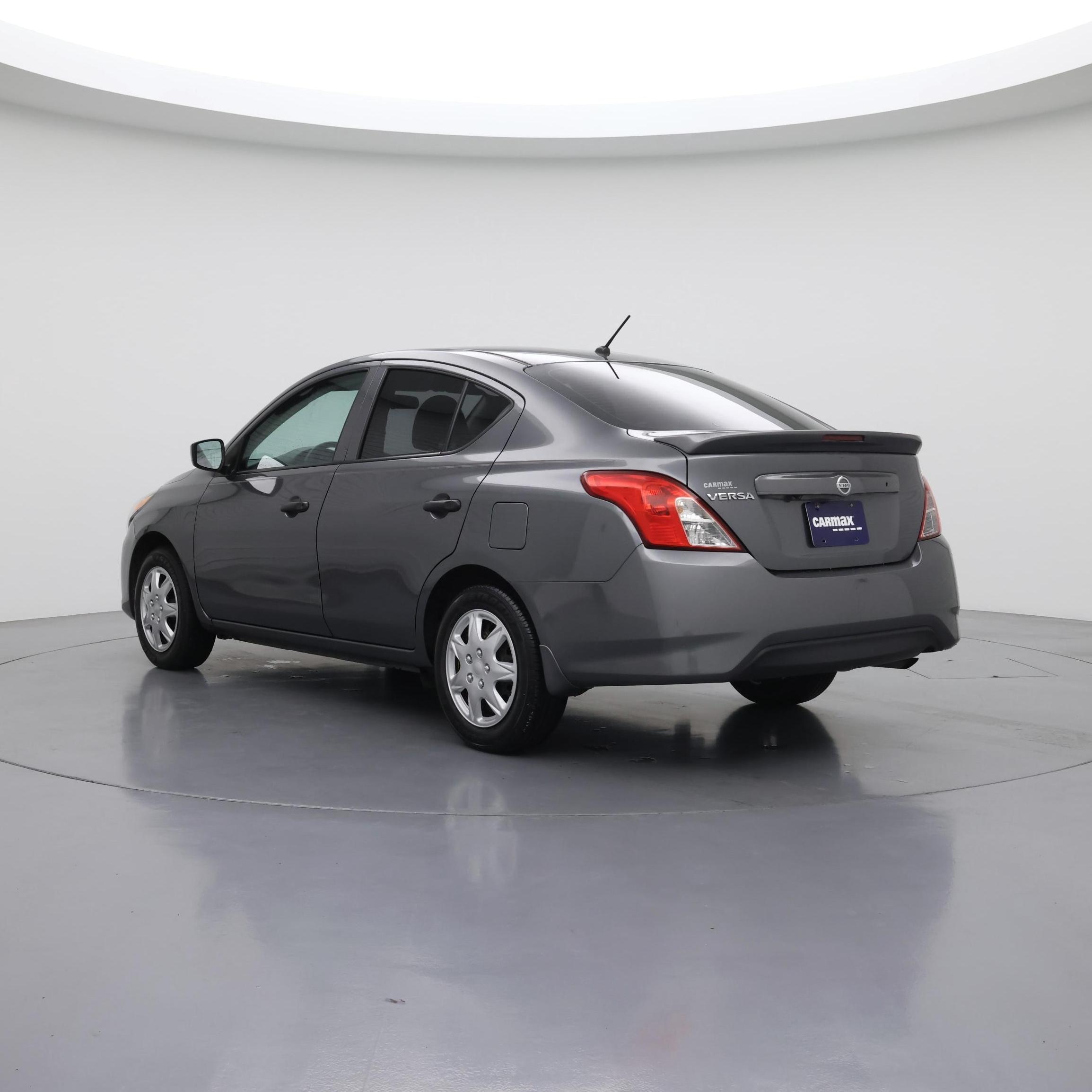 Thumbnail: 2019 Nissan Versa - 2