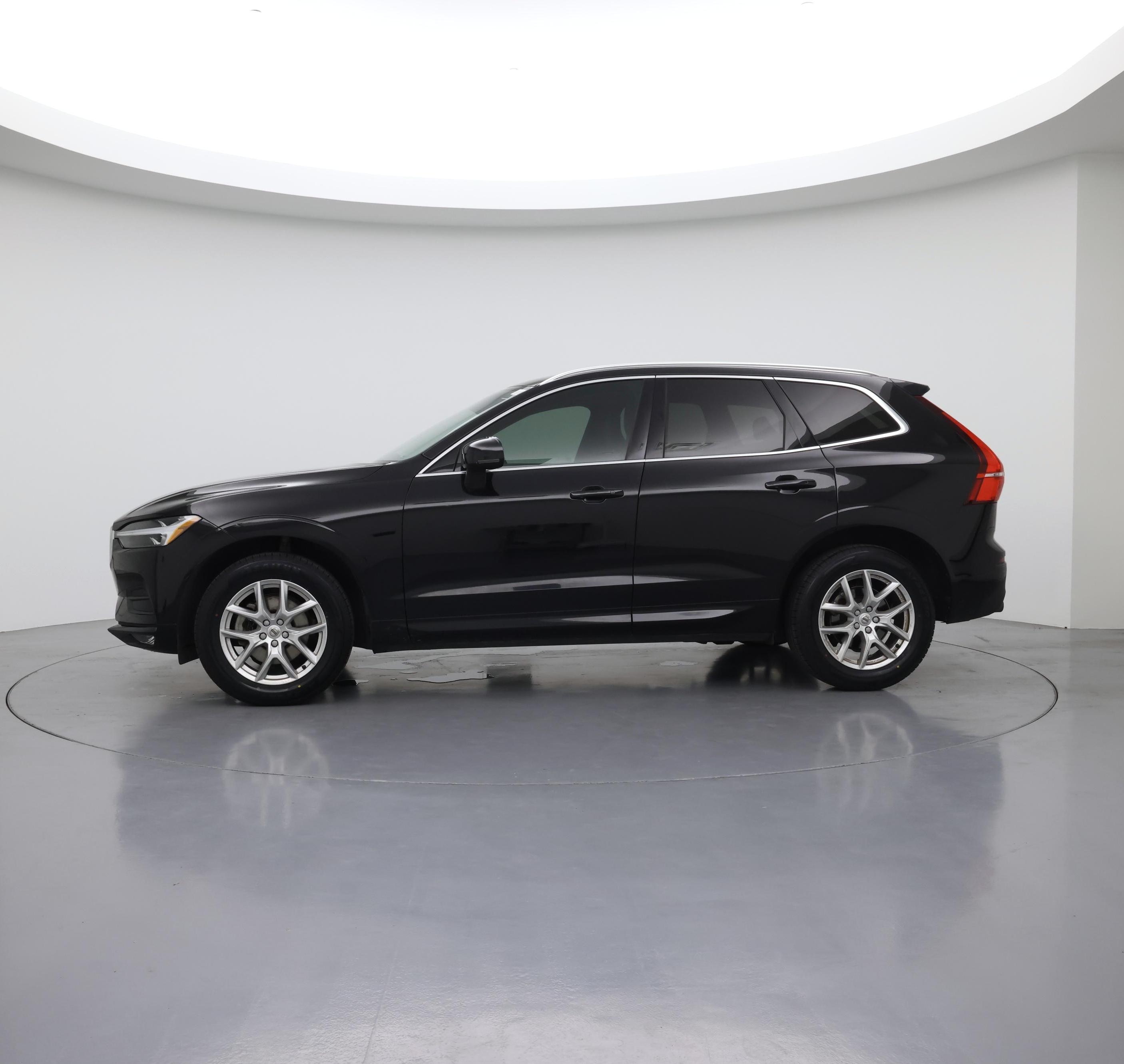 Thumbnail: 2021 Volvo XC60 - 3