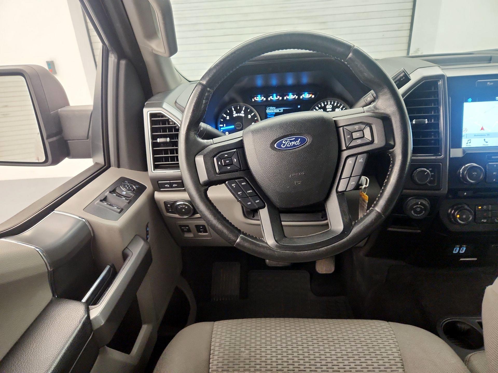 Thumbnail: 2017 Ford F-150 - 10