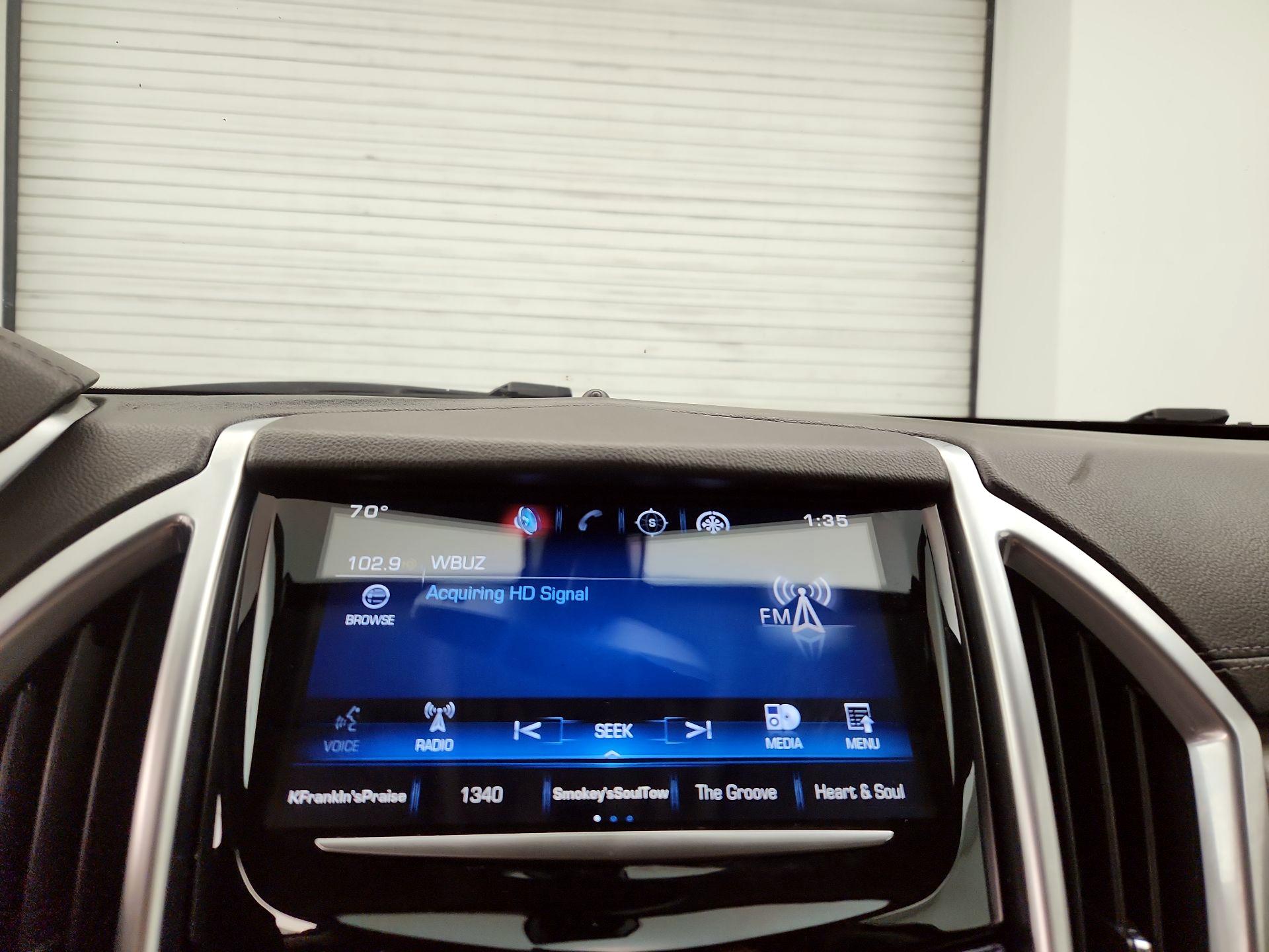 Thumbnail: 2016 Cadillac SRX - 16