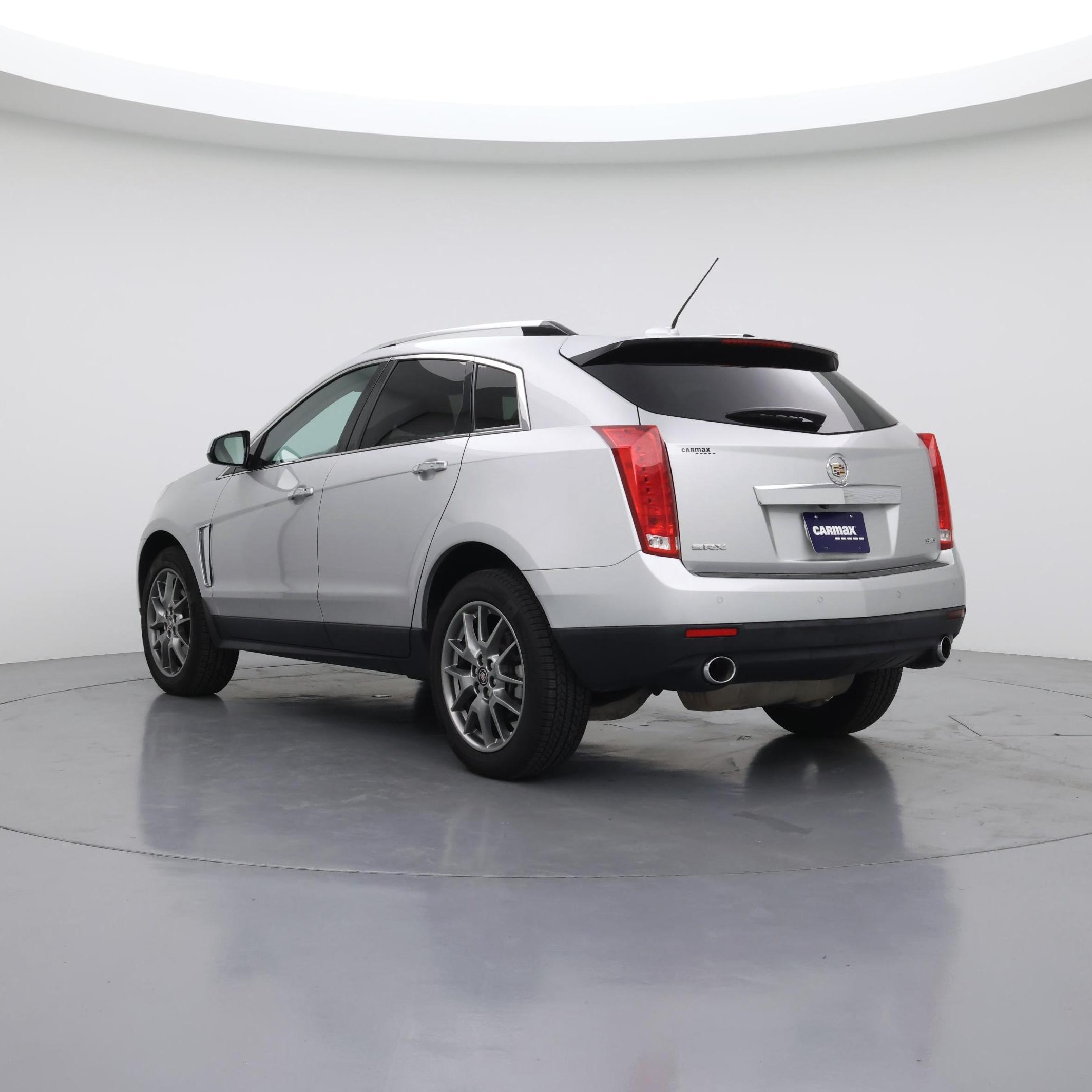Thumbnail: 2016 Cadillac SRX - 2