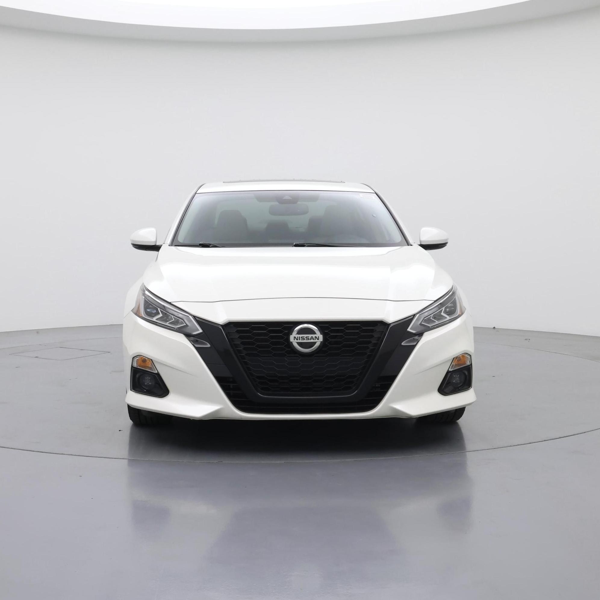 Thumbnail: 2020 Nissan Altima - 5