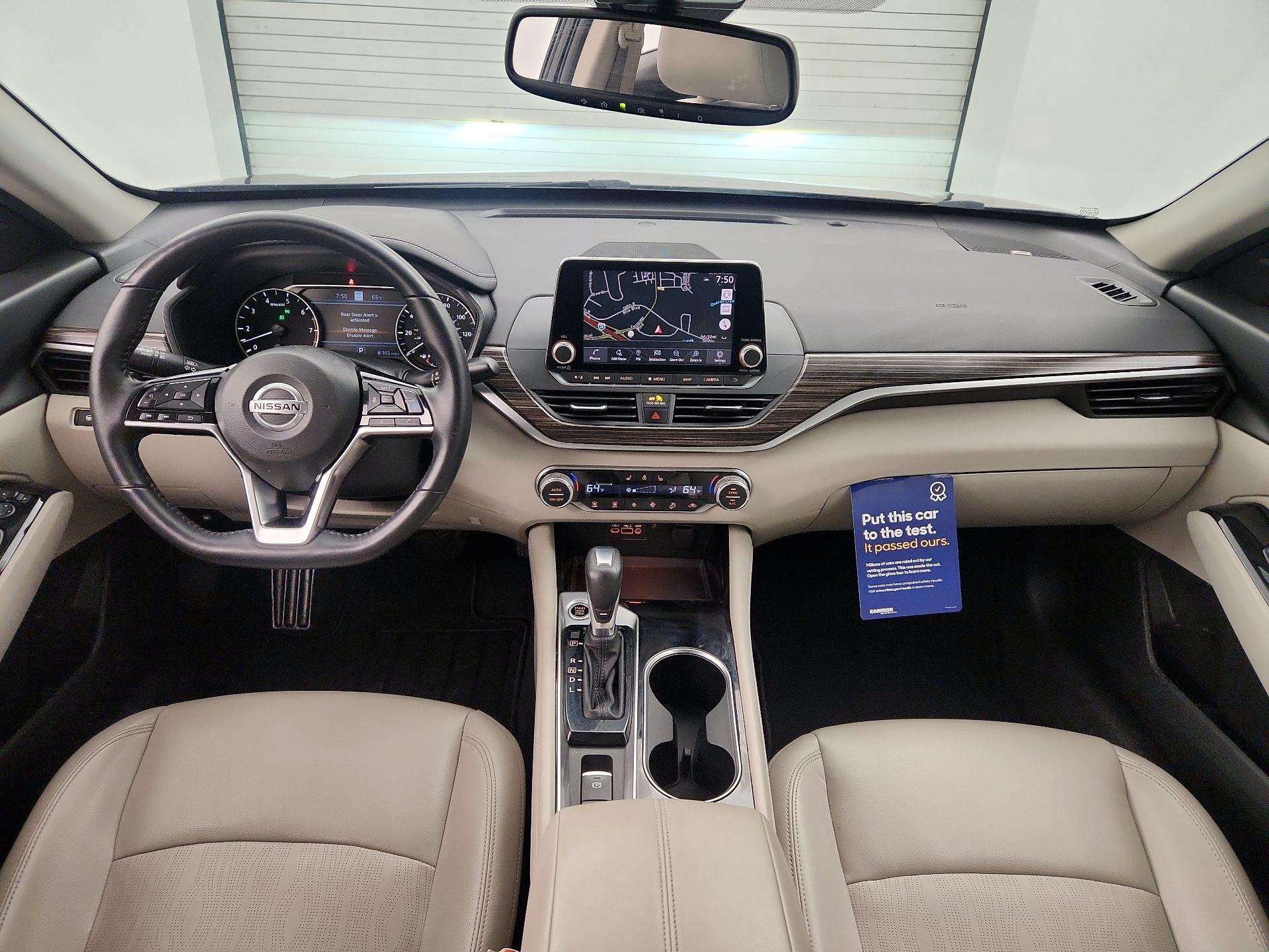 Thumbnail: 2020 Nissan Altima - 9