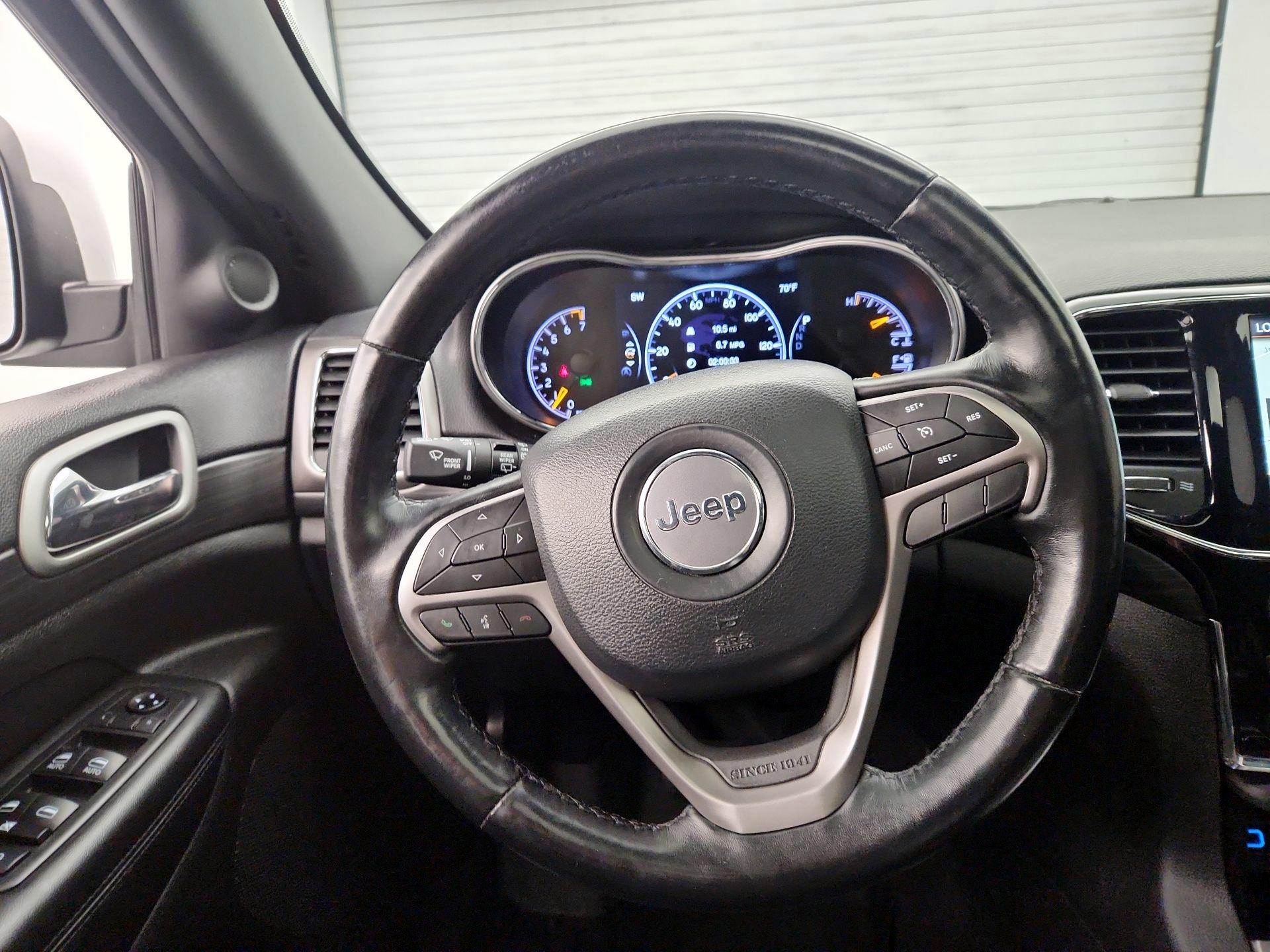 Thumbnail: 2020 Jeep Grand Cherokee - 10