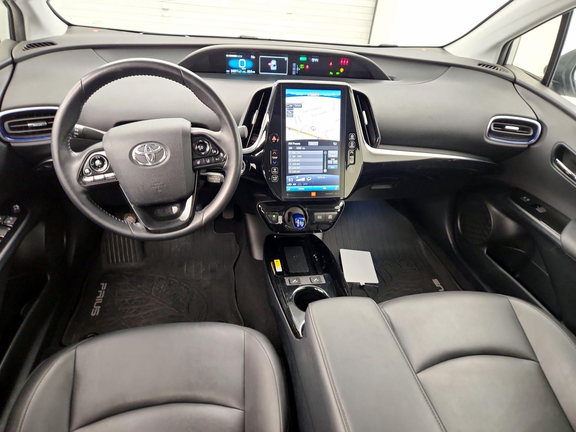 Thumbnail: 2021 Toyota Prius - 9