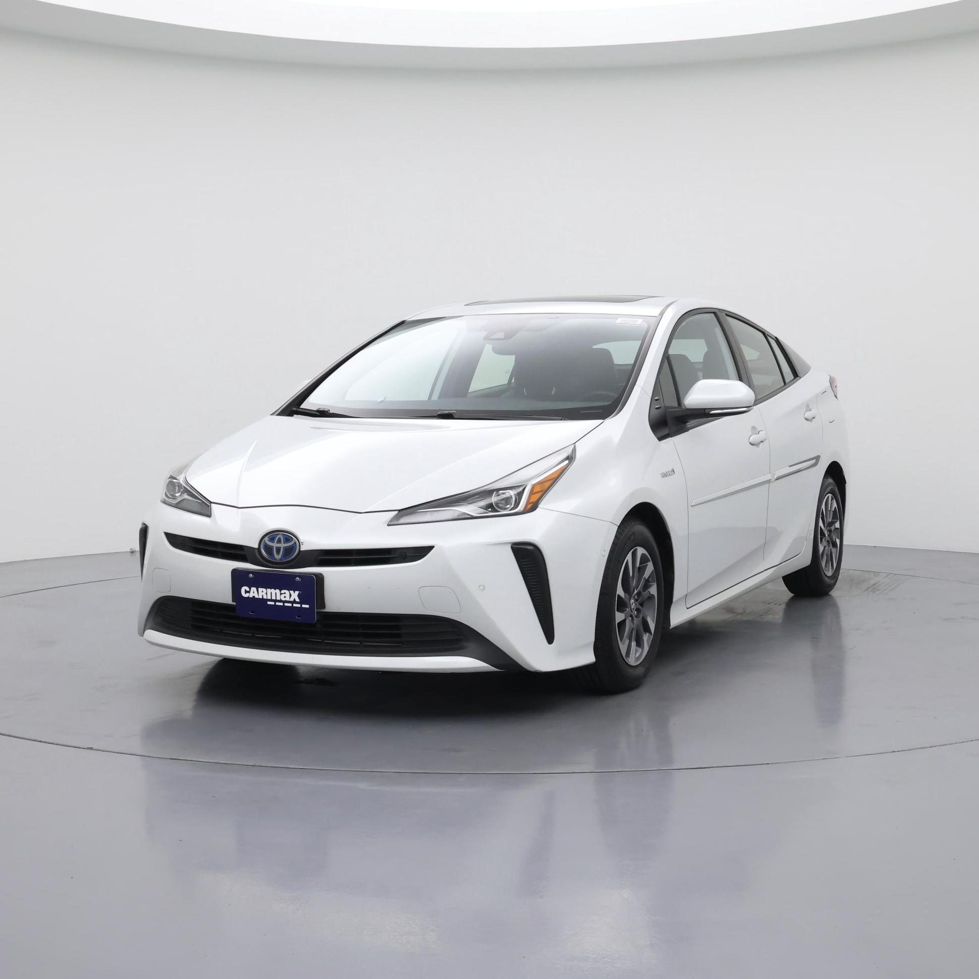 Thumbnail: 2021 Toyota Prius - 4