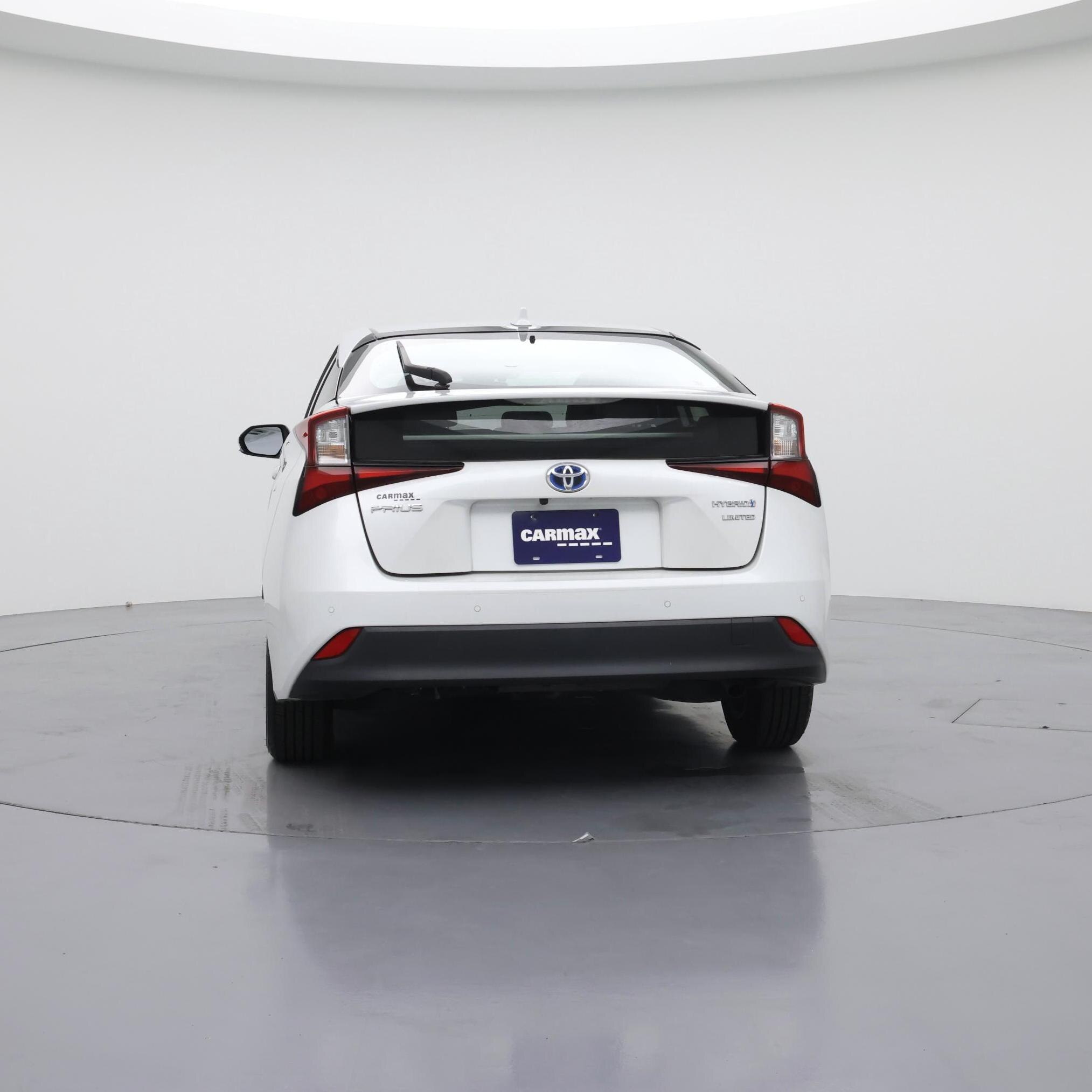 Thumbnail: 2021 Toyota Prius - 6