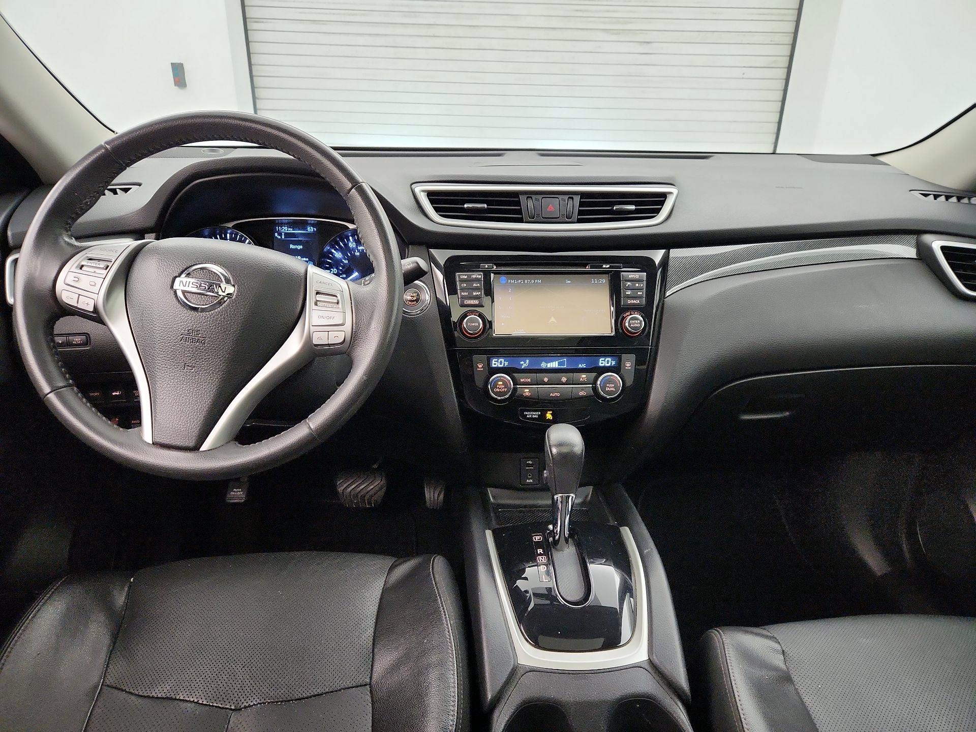 Thumbnail: 2016 Nissan Rogue - 9