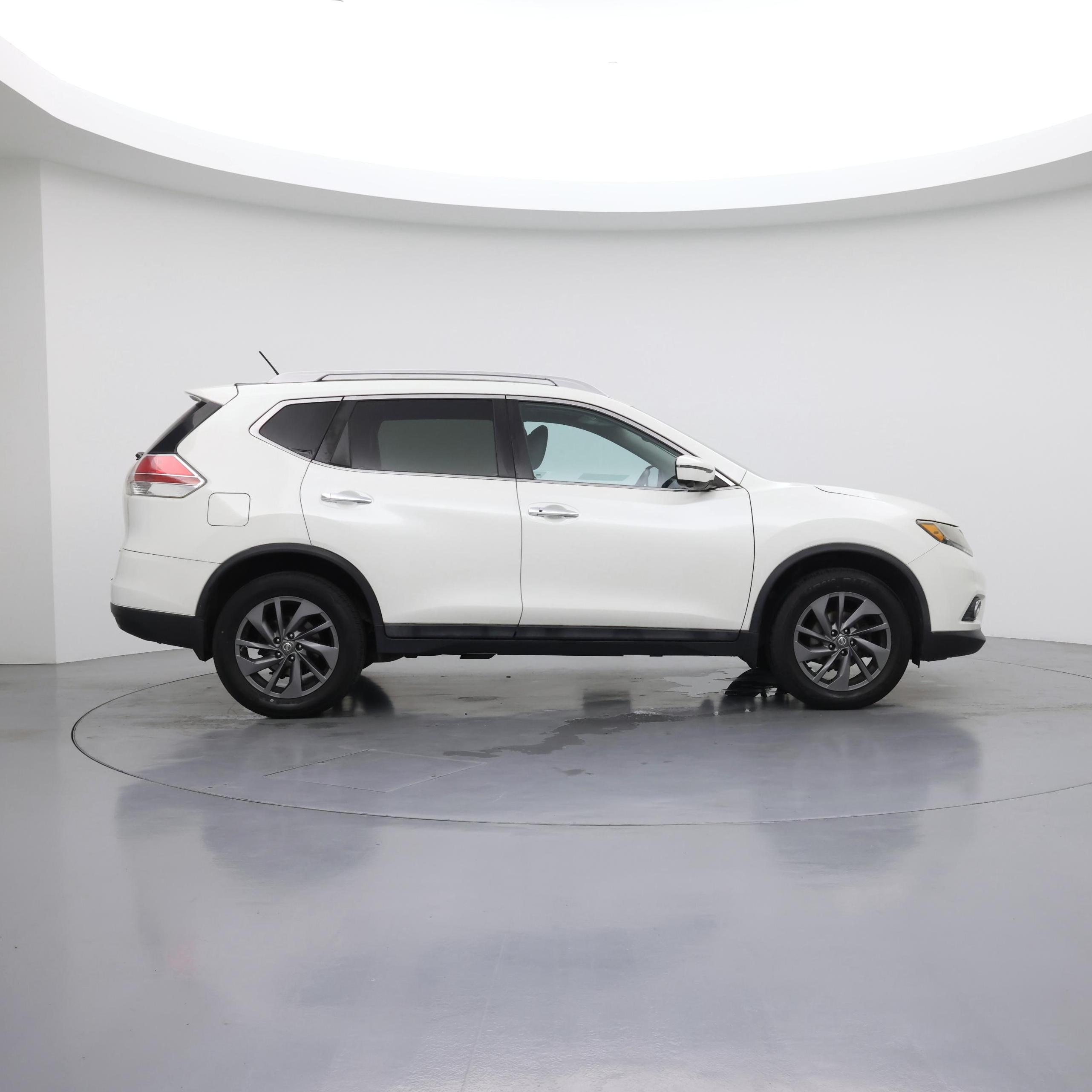 Thumbnail: 2016 Nissan Rogue - 7