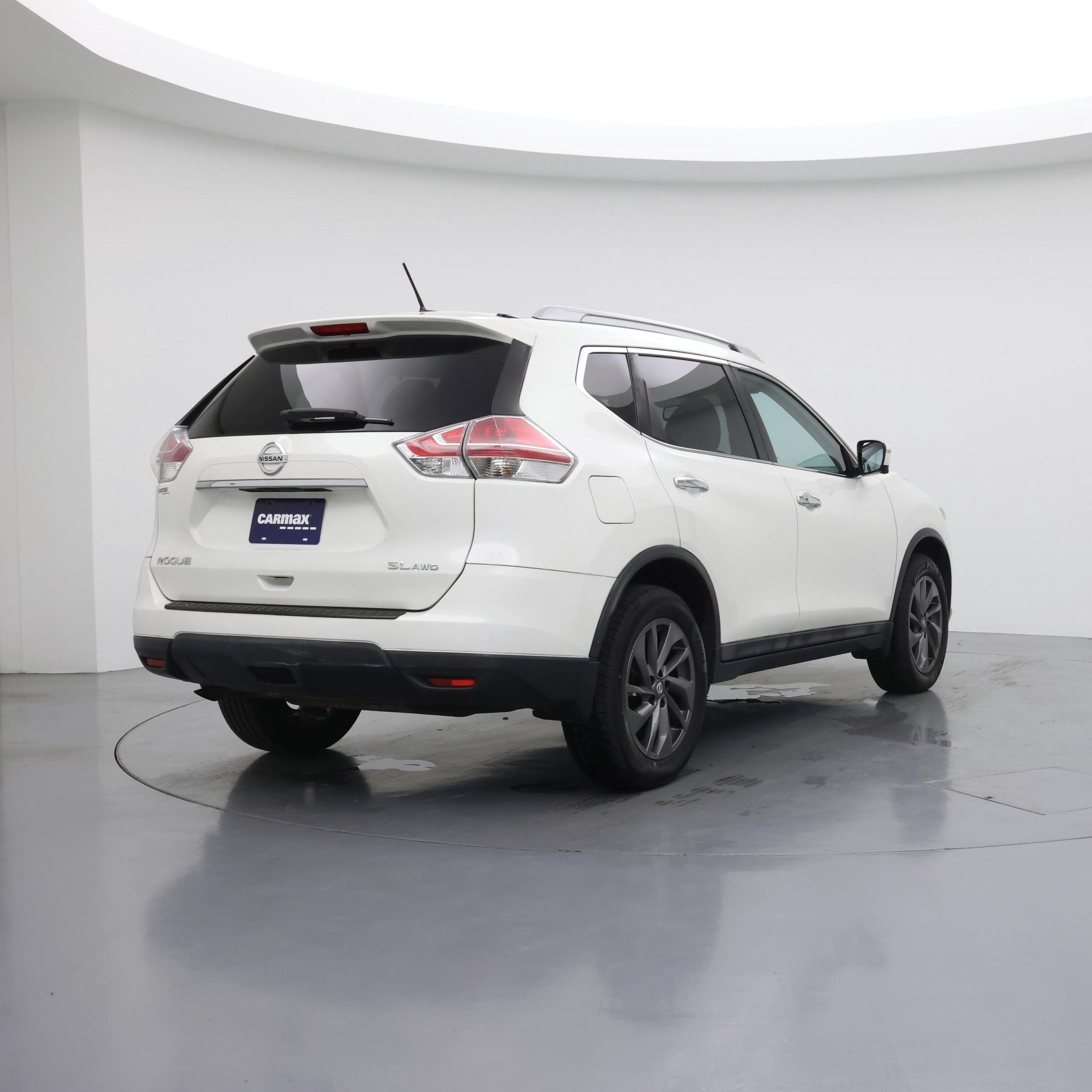Thumbnail: 2016 Nissan Rogue - 8