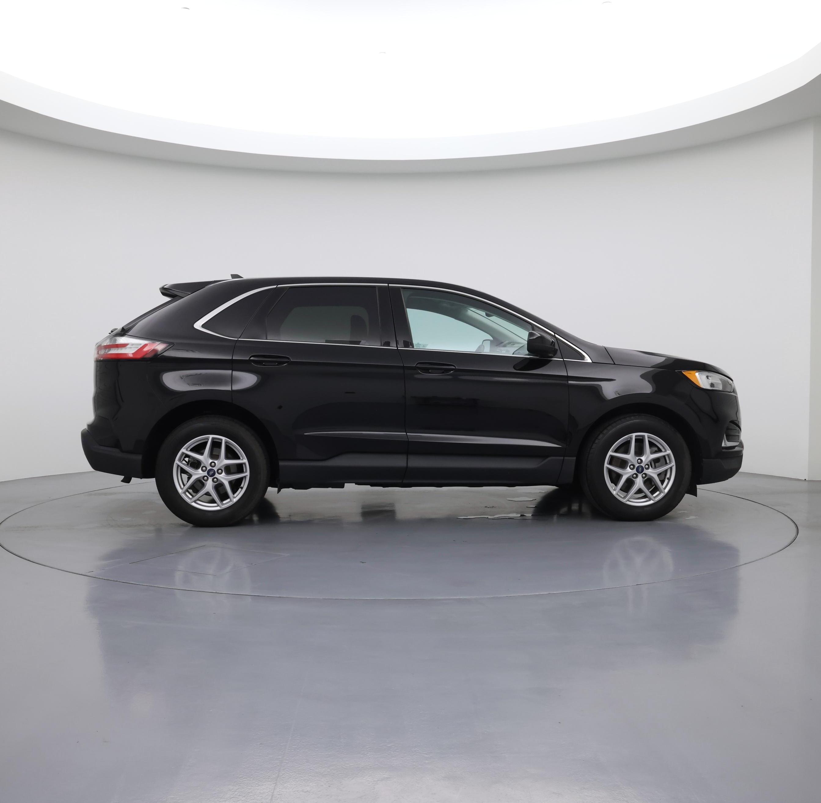 Thumbnail: 2021 Ford Edge - 7