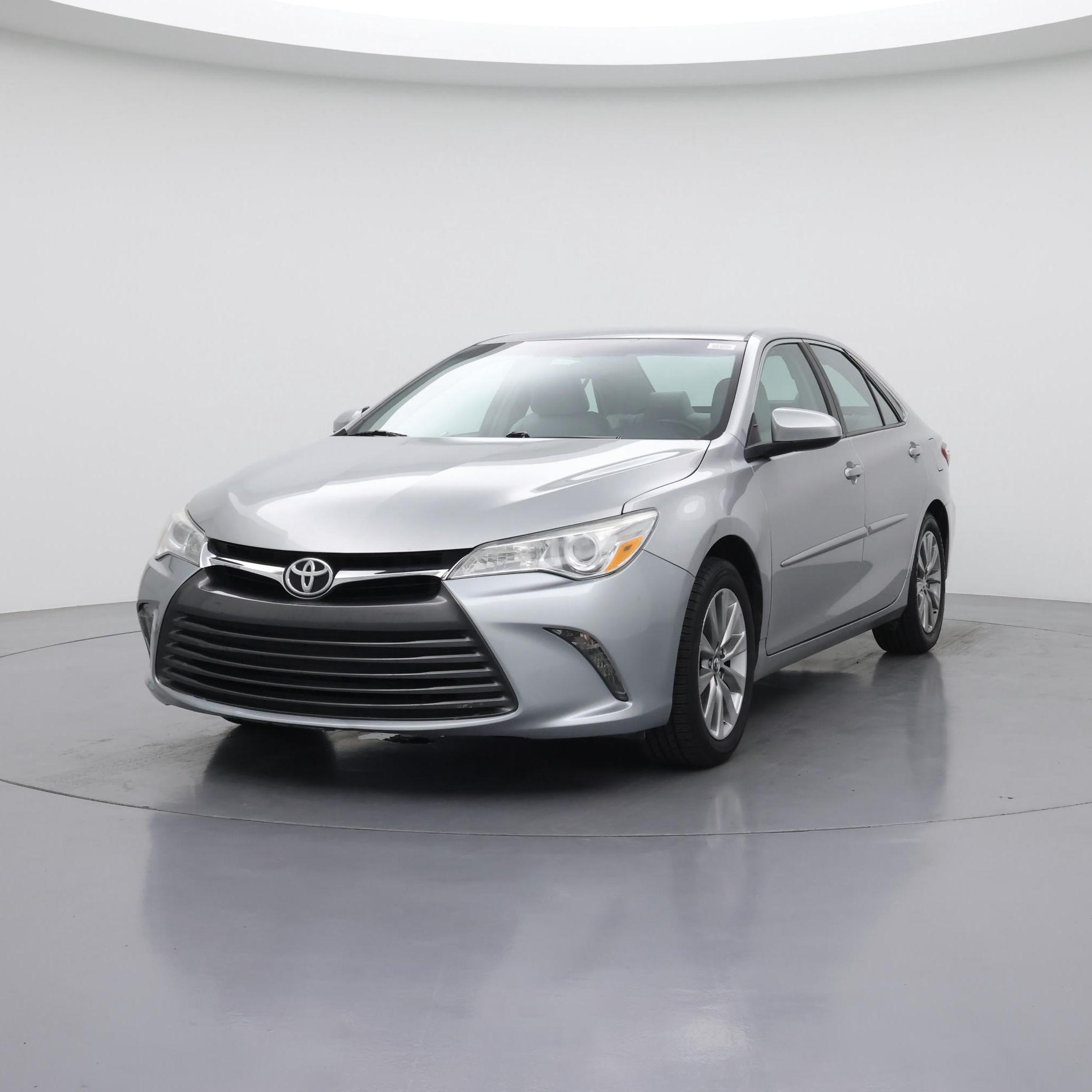 Thumbnail: 2016 Toyota Camry - 4