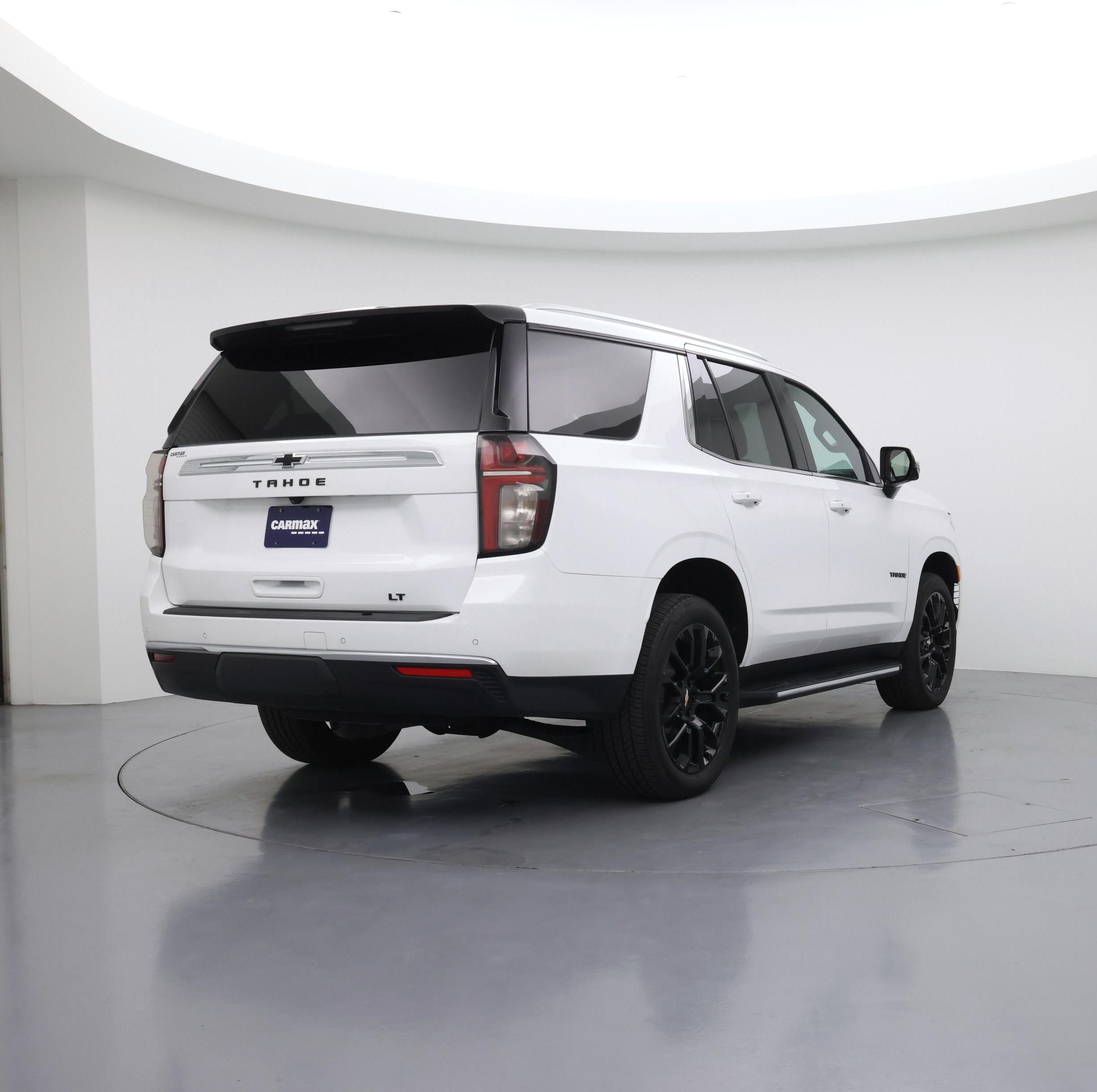Thumbnail: 2023 Chevrolet Tahoe - 8