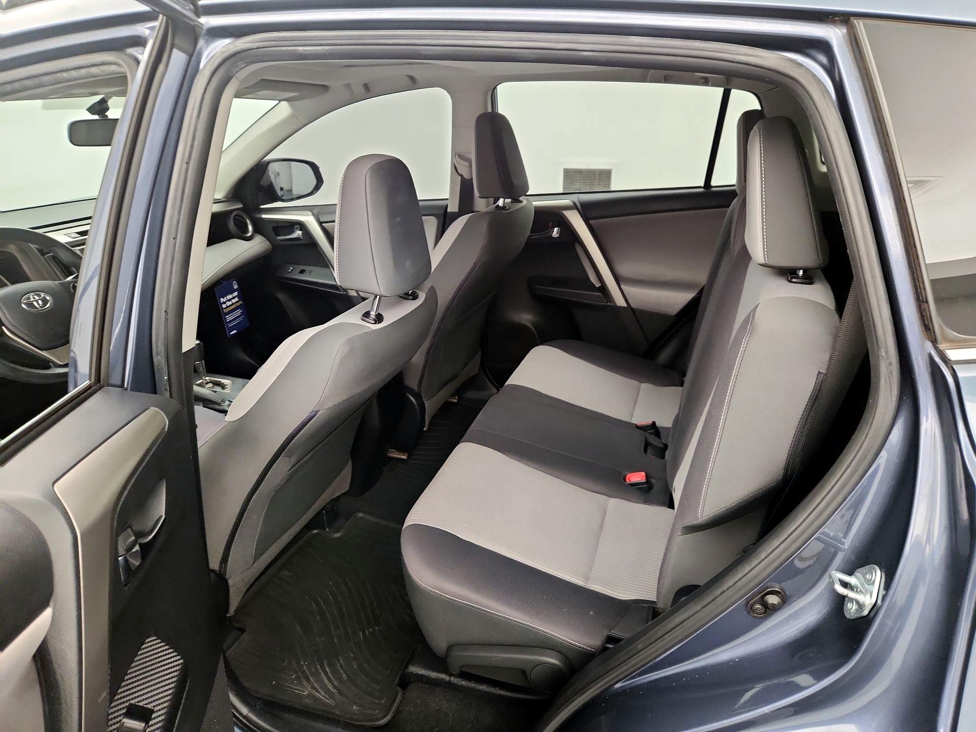 Thumbnail: 2014 Toyota RAV4 - 20