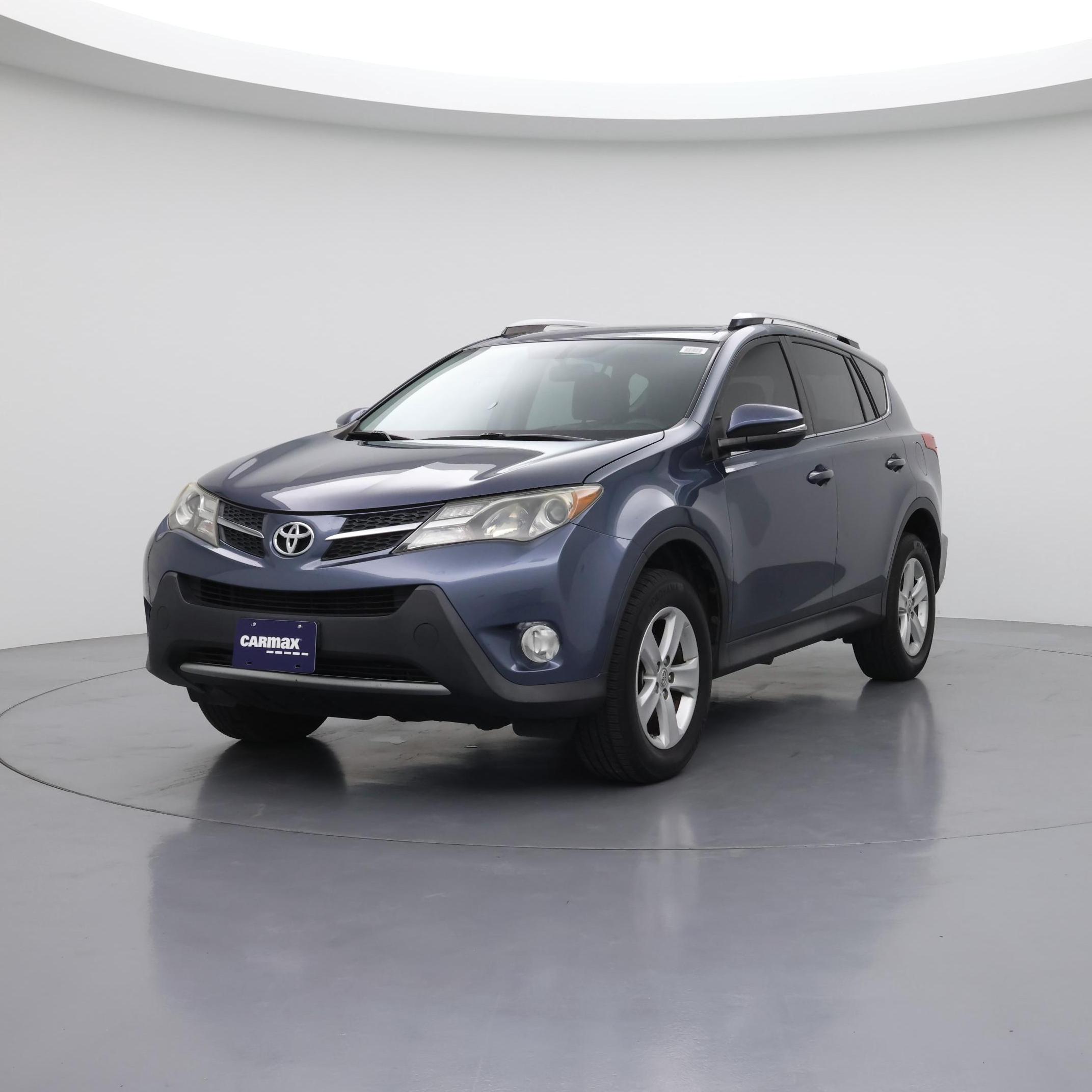 Thumbnail: 2014 Toyota RAV4 - 4