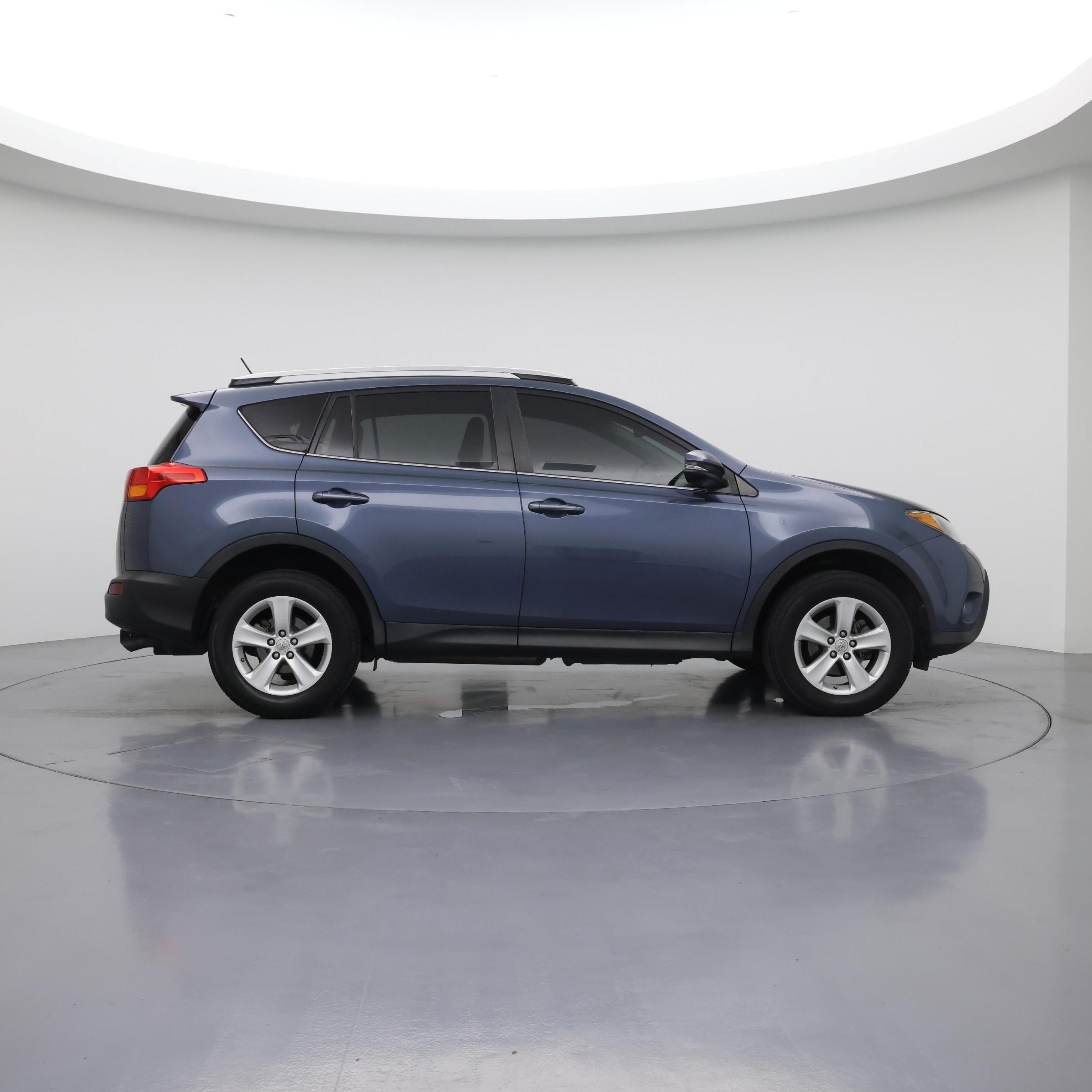 Thumbnail: 2014 Toyota RAV4 - 7