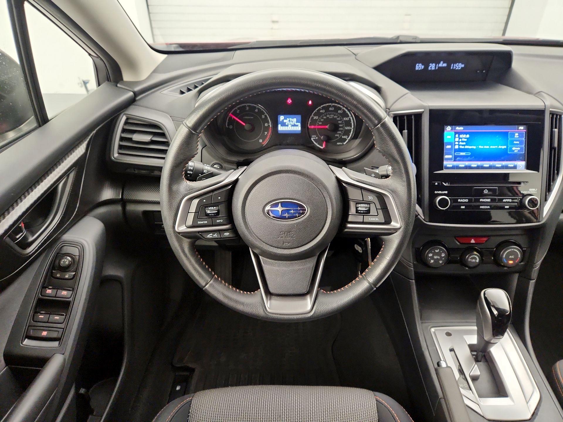 Thumbnail: 2019 Subaru Crosstrek - 10
